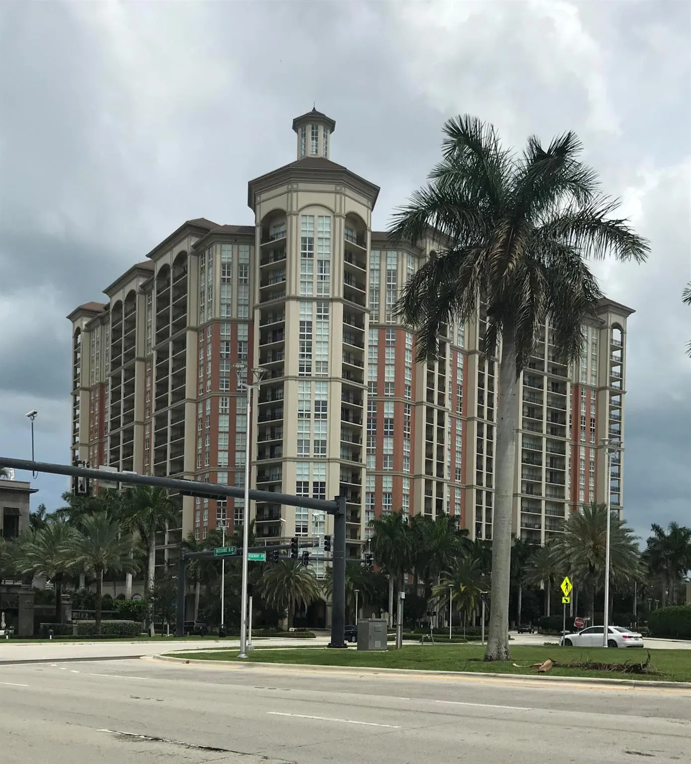 550 Okeechobee Boulevard, #726