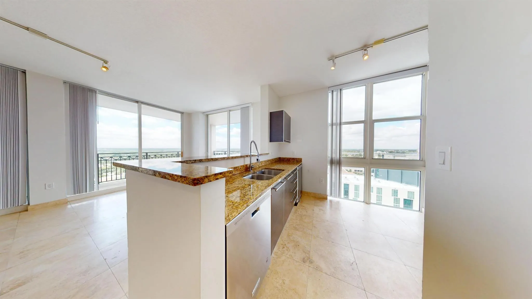 550 Okeechobee Boulevard, #1722