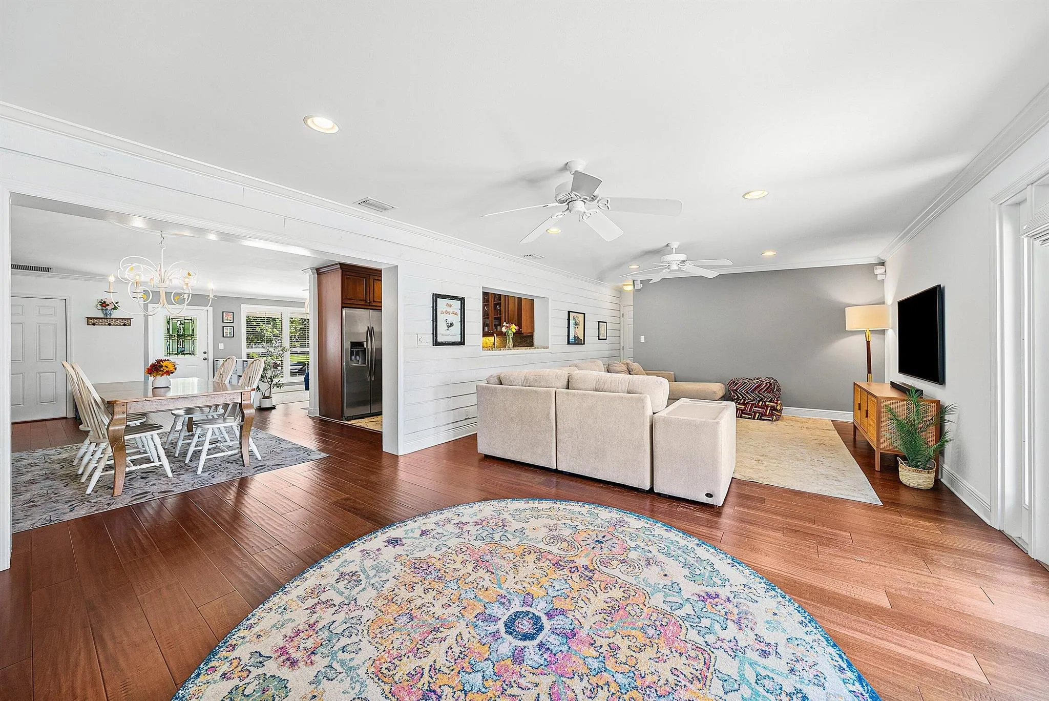 777 Lagoon Drive