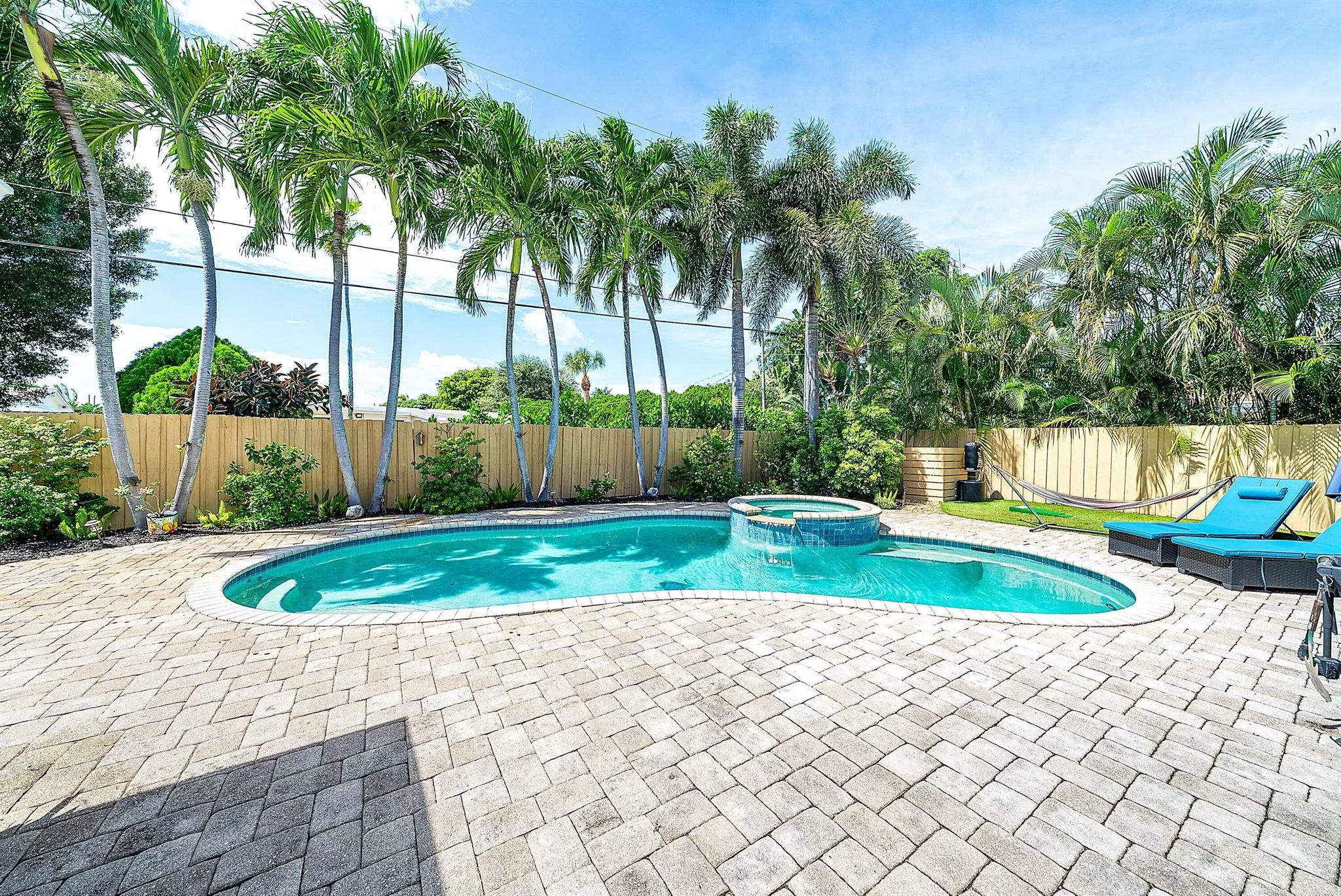 777 Lagoon Drive