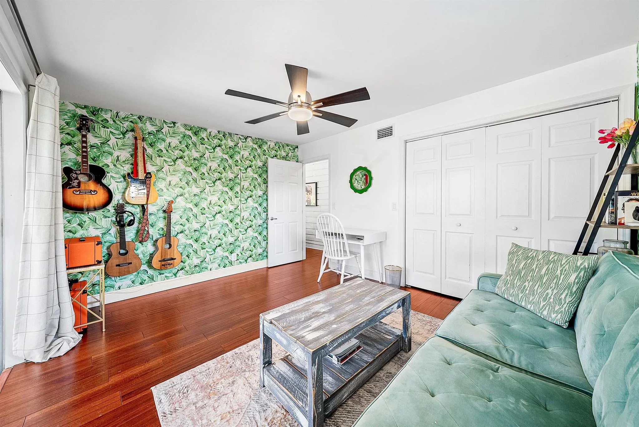777 Lagoon Drive