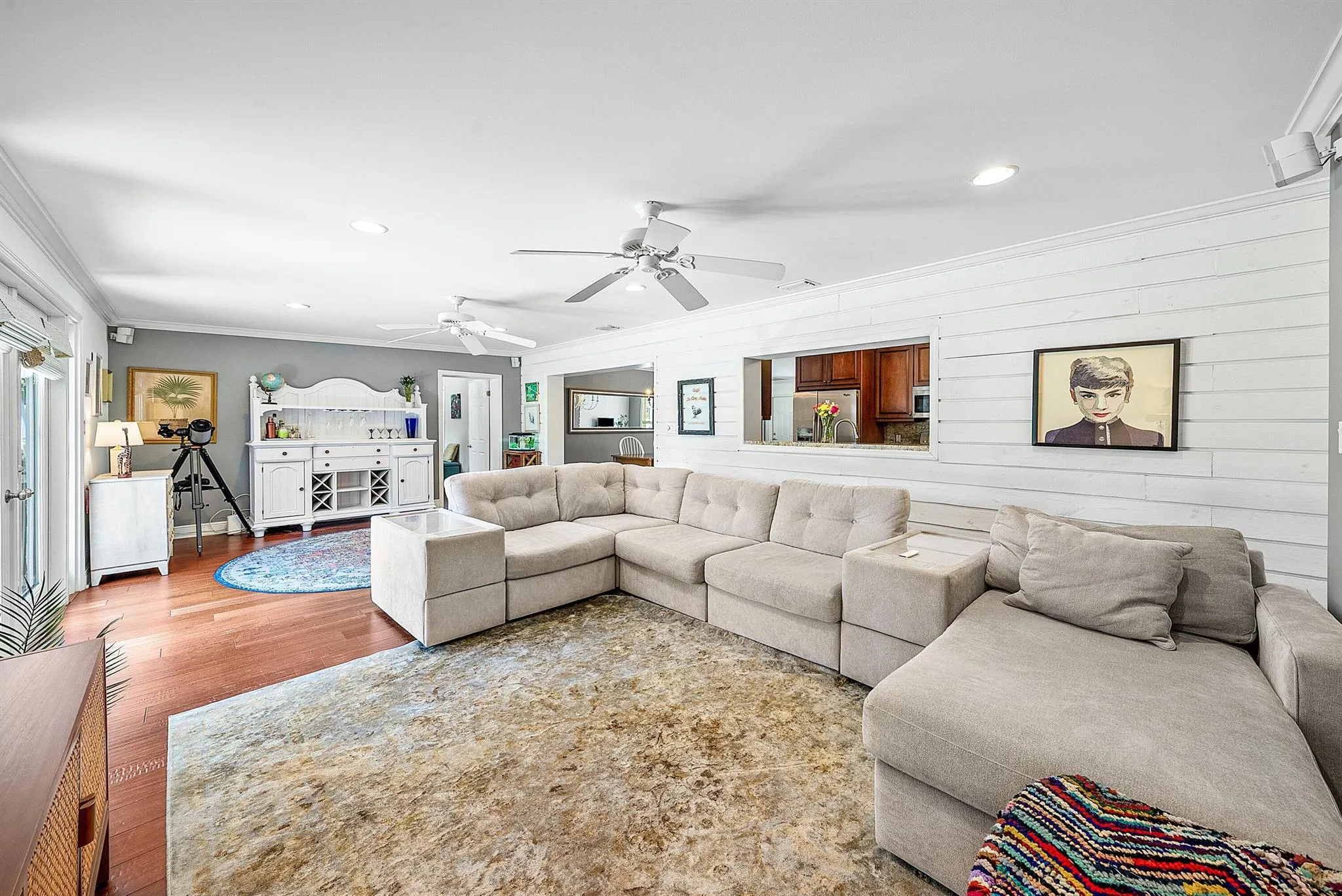 777 Lagoon Drive