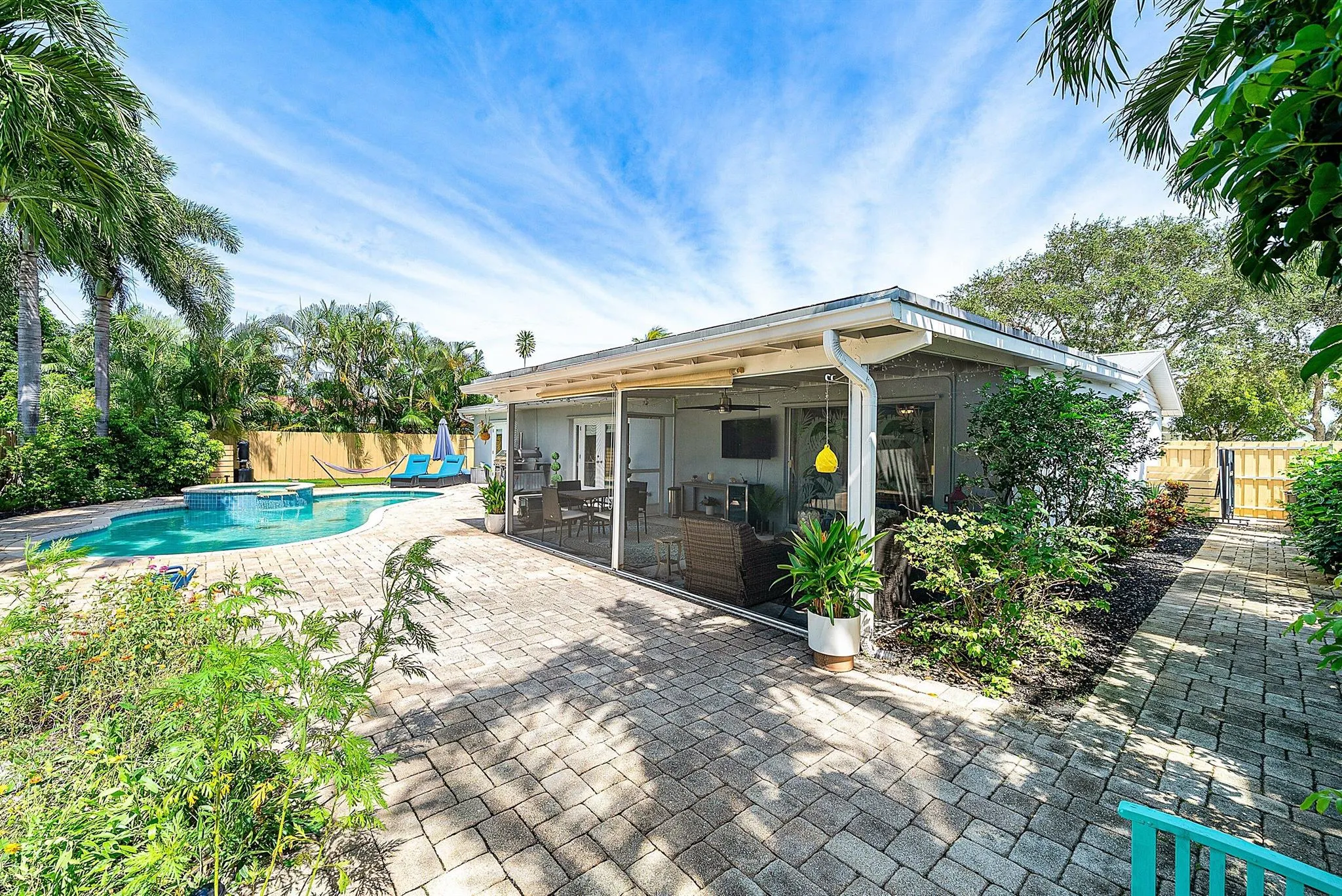 777 Lagoon Drive