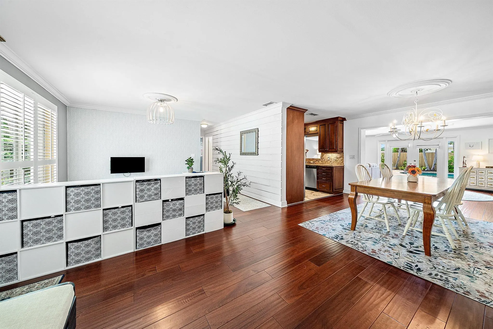 777 Lagoon Drive