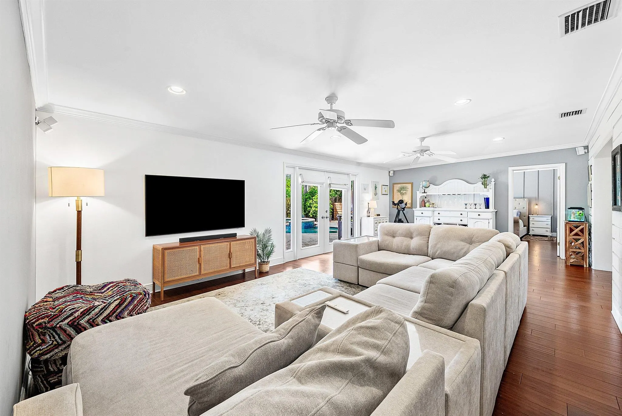 777 Lagoon Drive