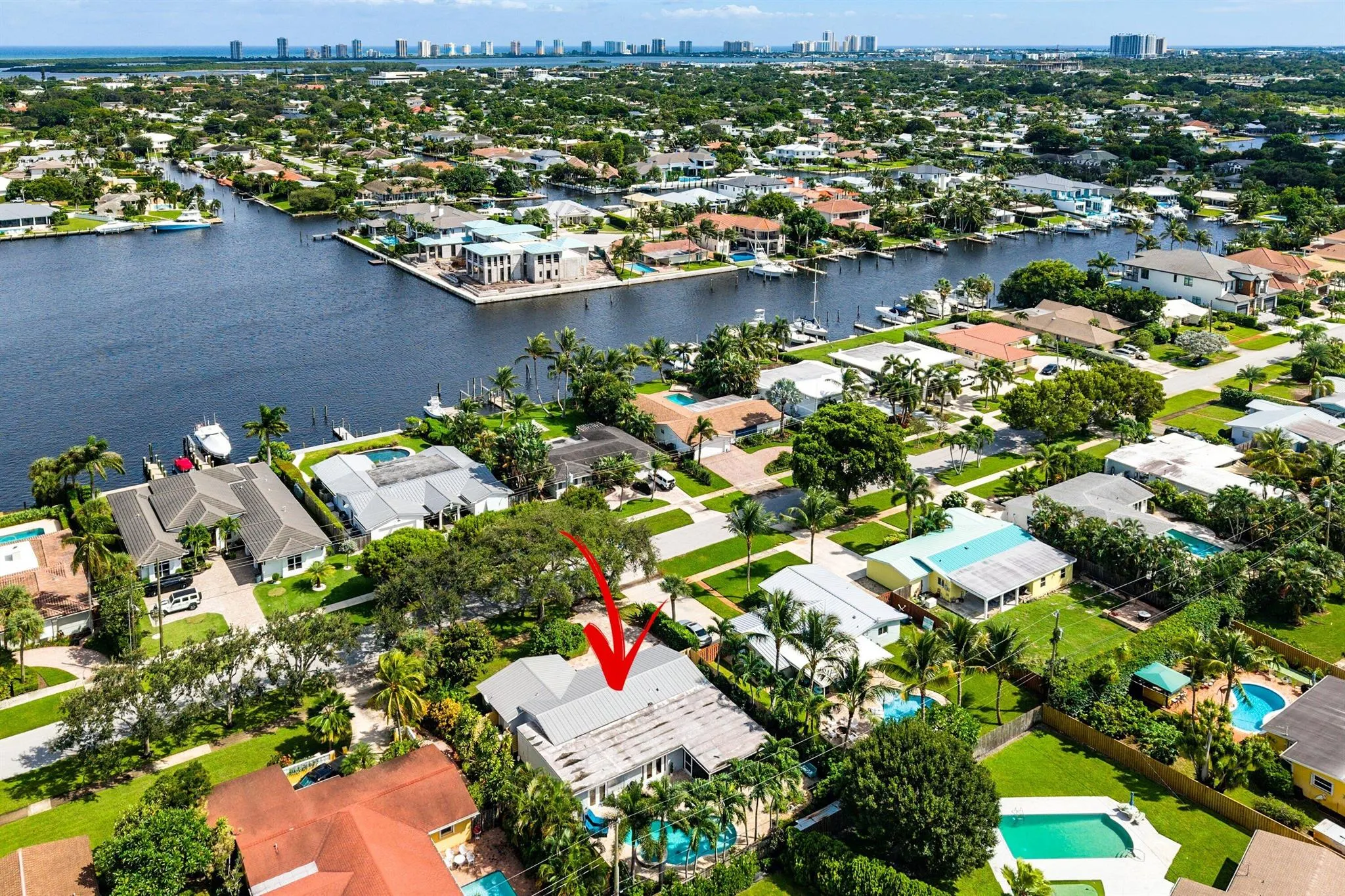 777 Lagoon Drive