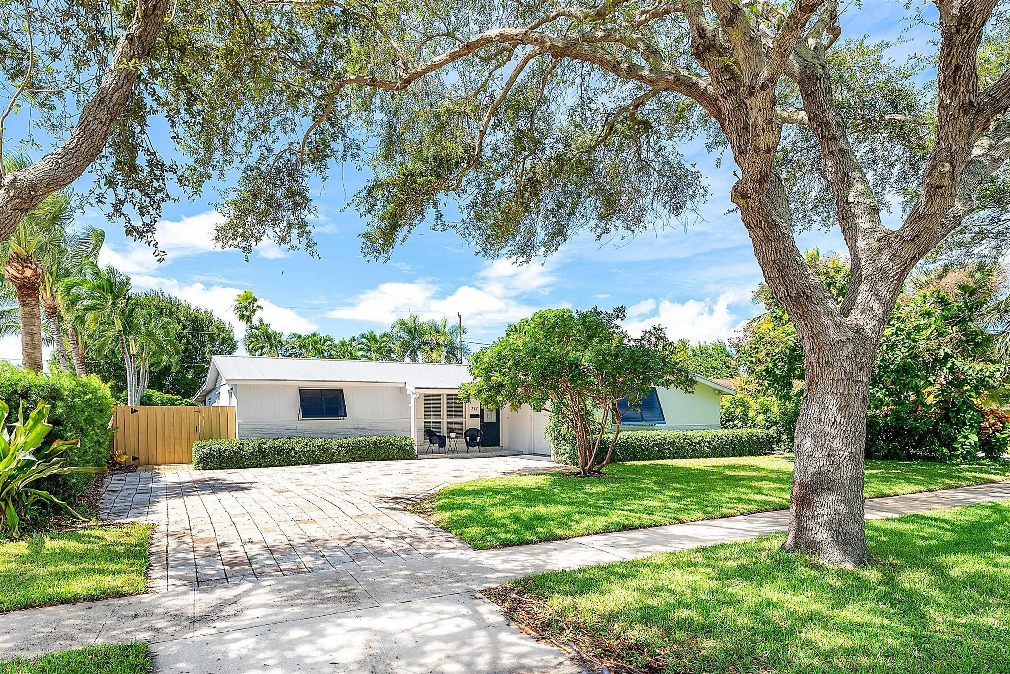 777 Lagoon Drive