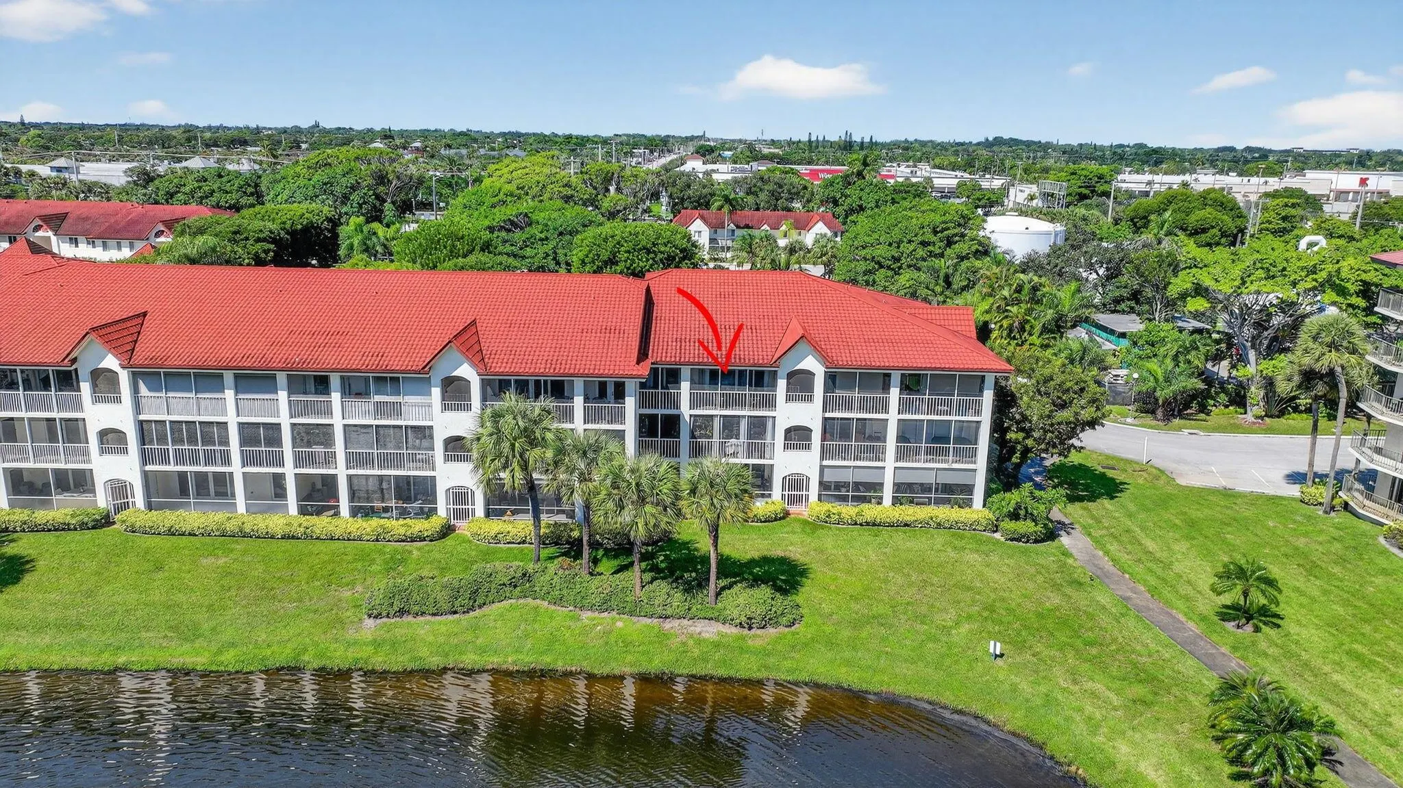 102 Half Moon Circle, #B3
