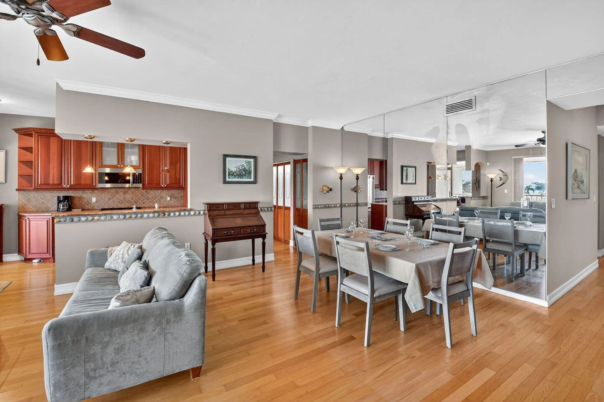 102 Half Moon Circle, #B3