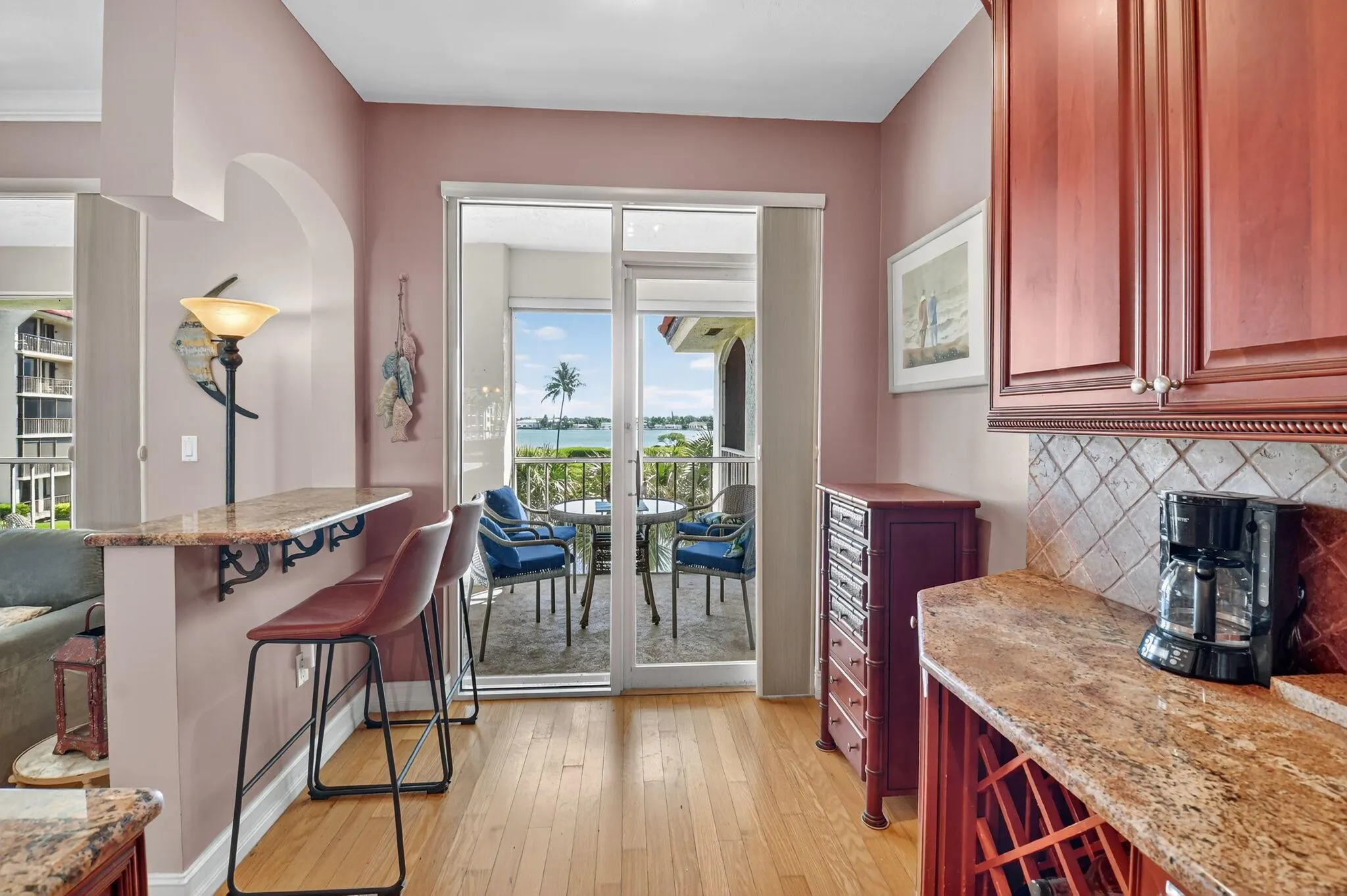 102 Half Moon Circle, #B3