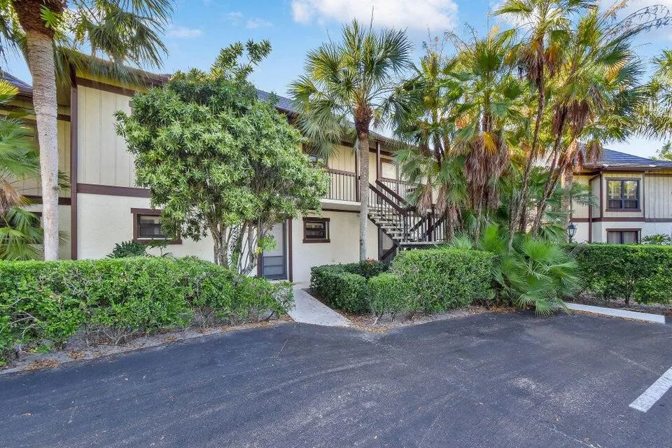 13334 Polo Club Road, #230
