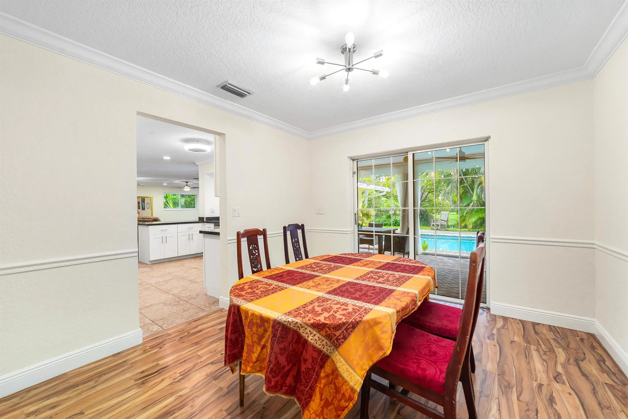 1040 Renmar Drive