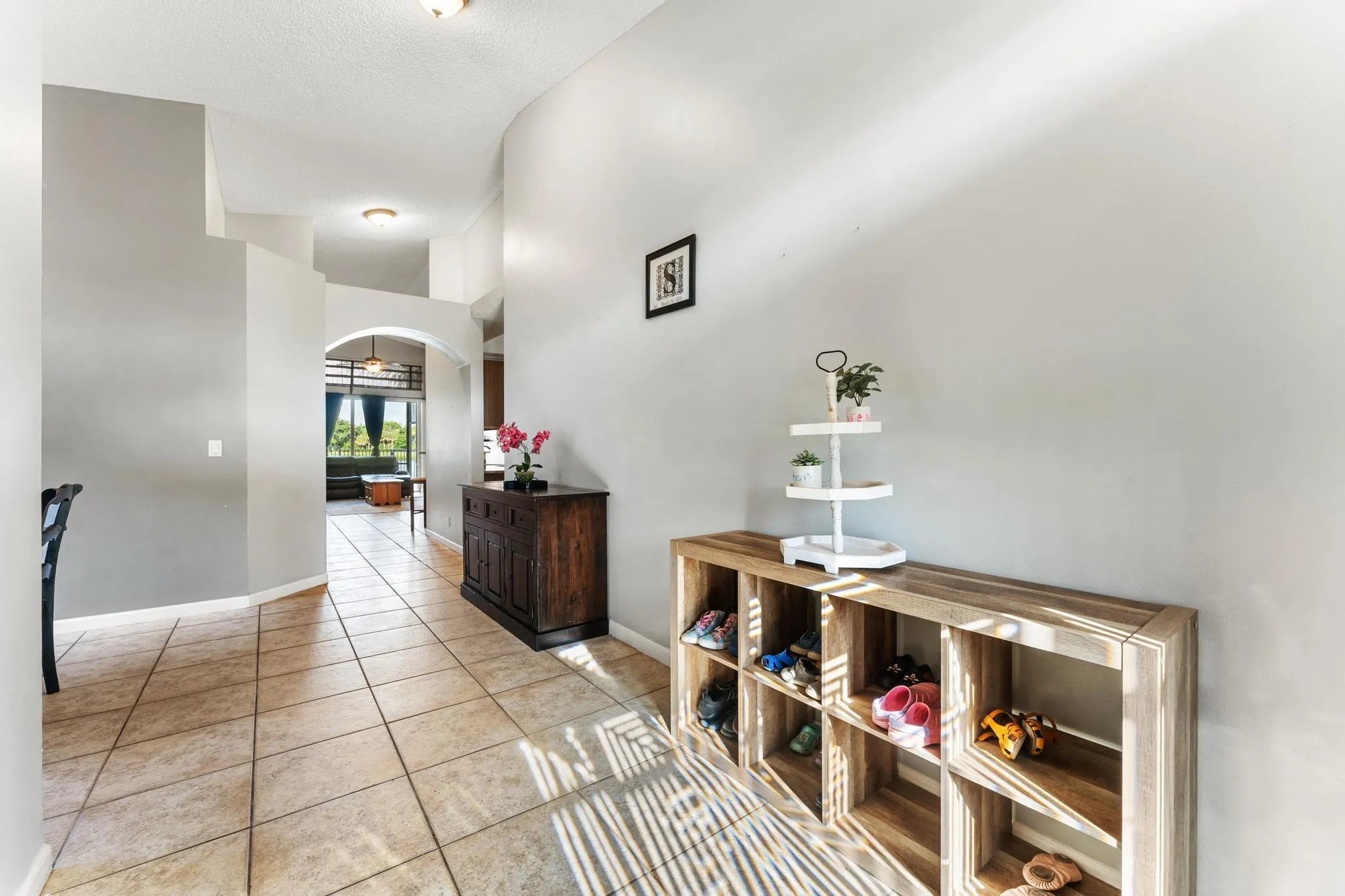 5715 Saddle Trail Lane
