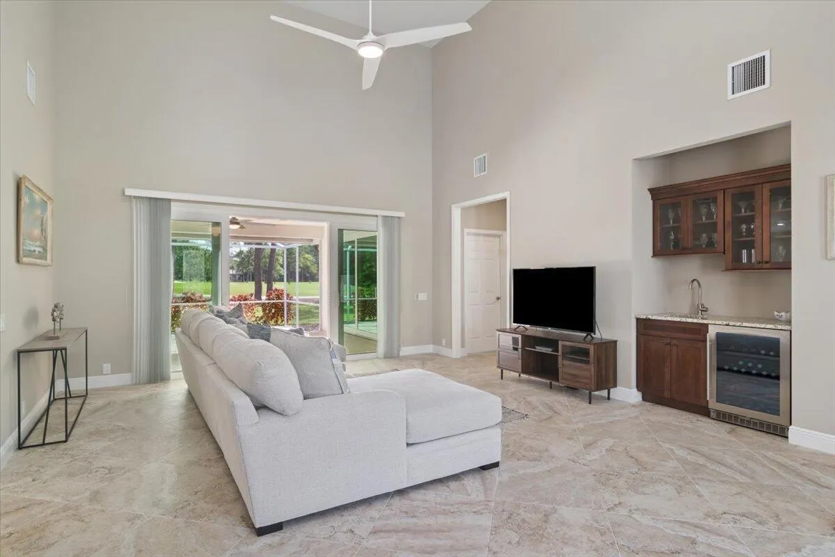 7250 Reserve Creek Drive