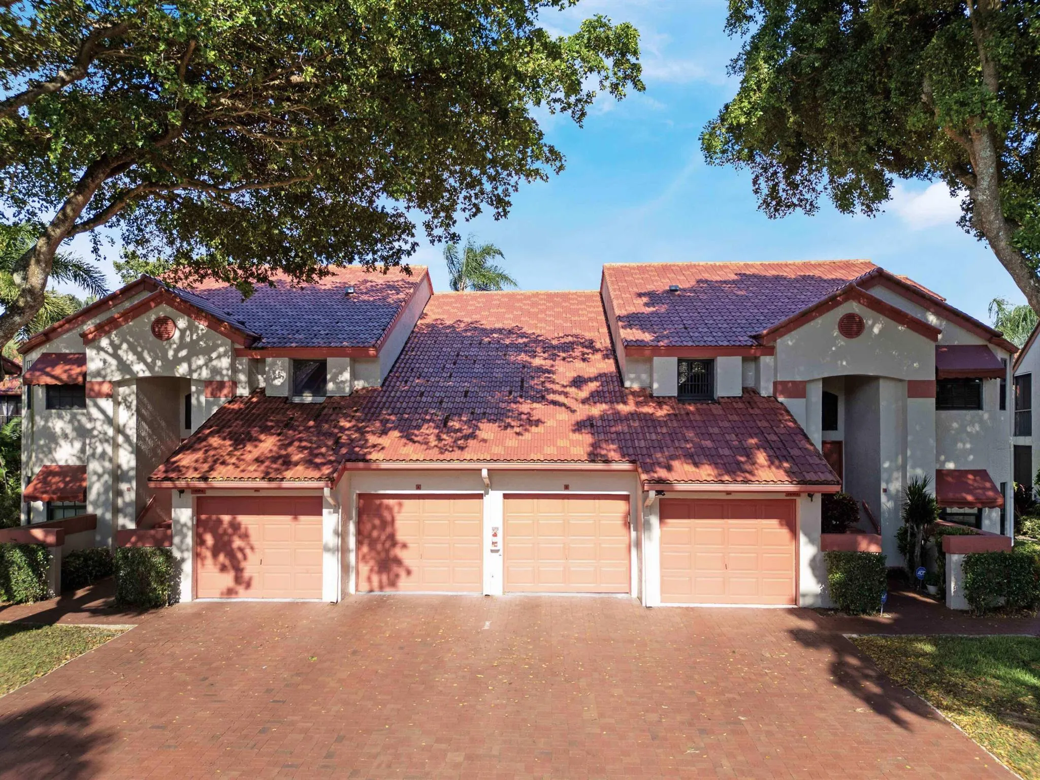 7681 Lexington Club Boulevard, #B