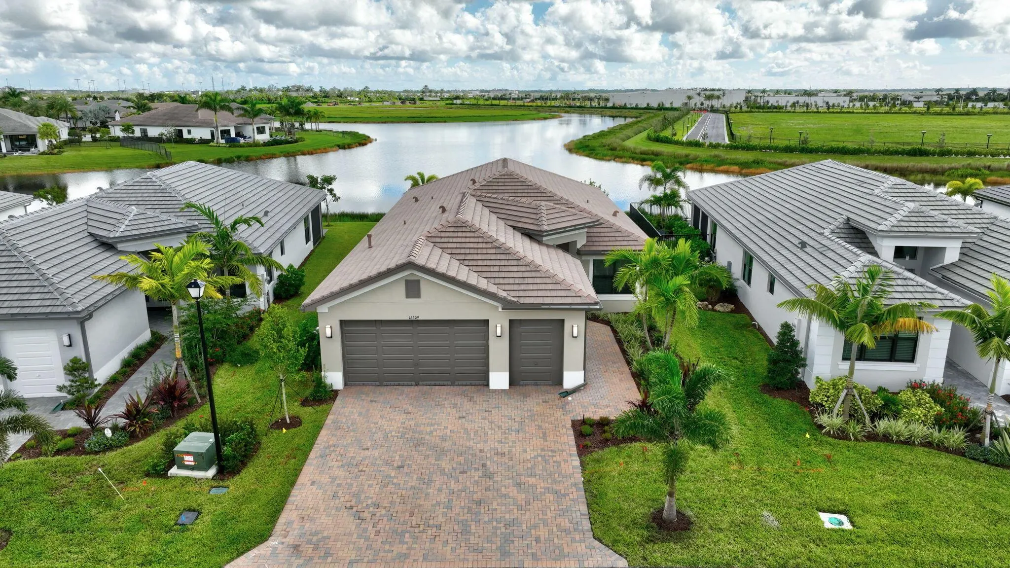 12509 SW Laguna Reef Drive
