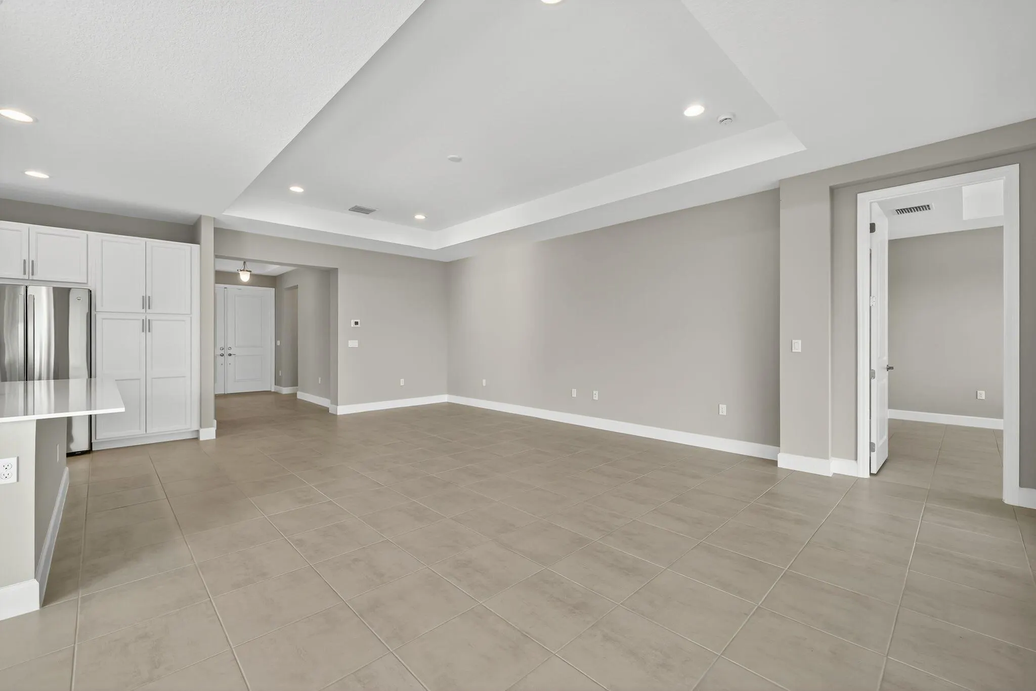 12509 SW Laguna Reef Drive