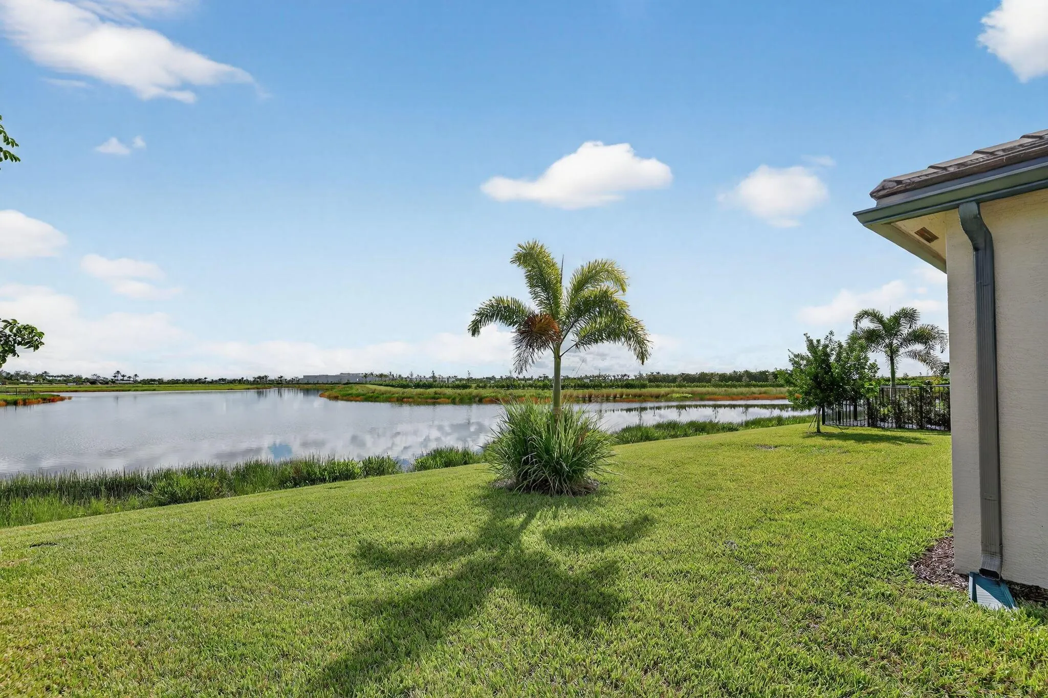 12509 SW Laguna Reef Drive