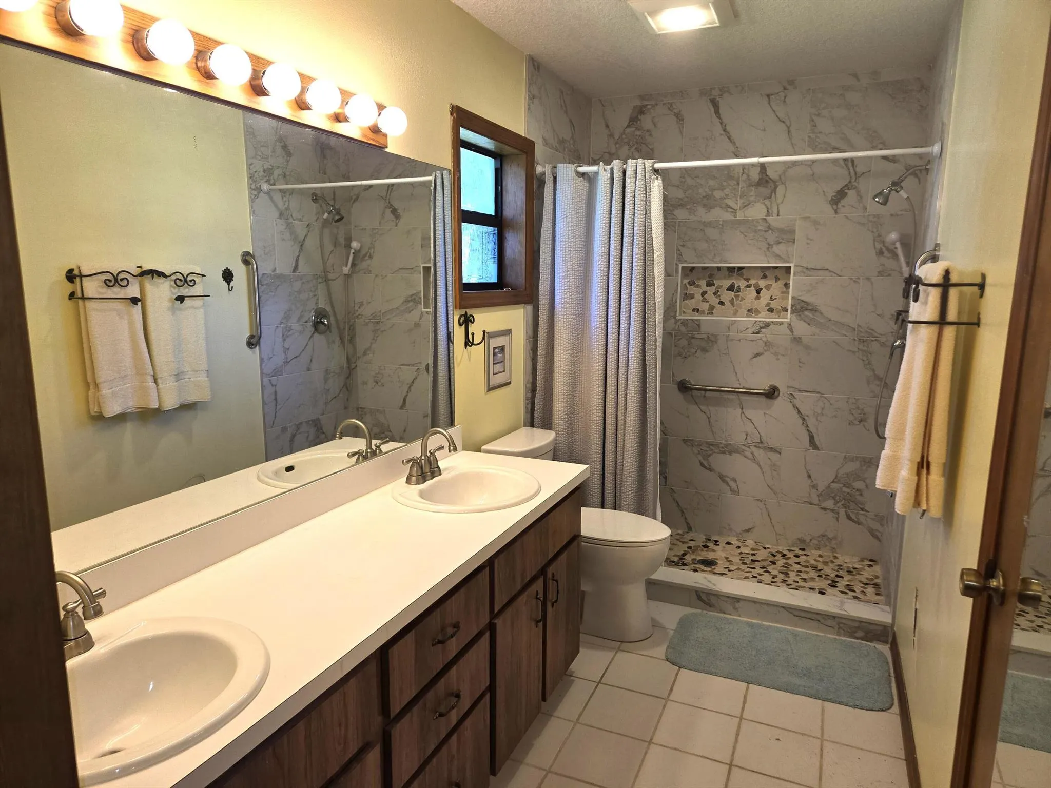 1453 SW 18th Terrace