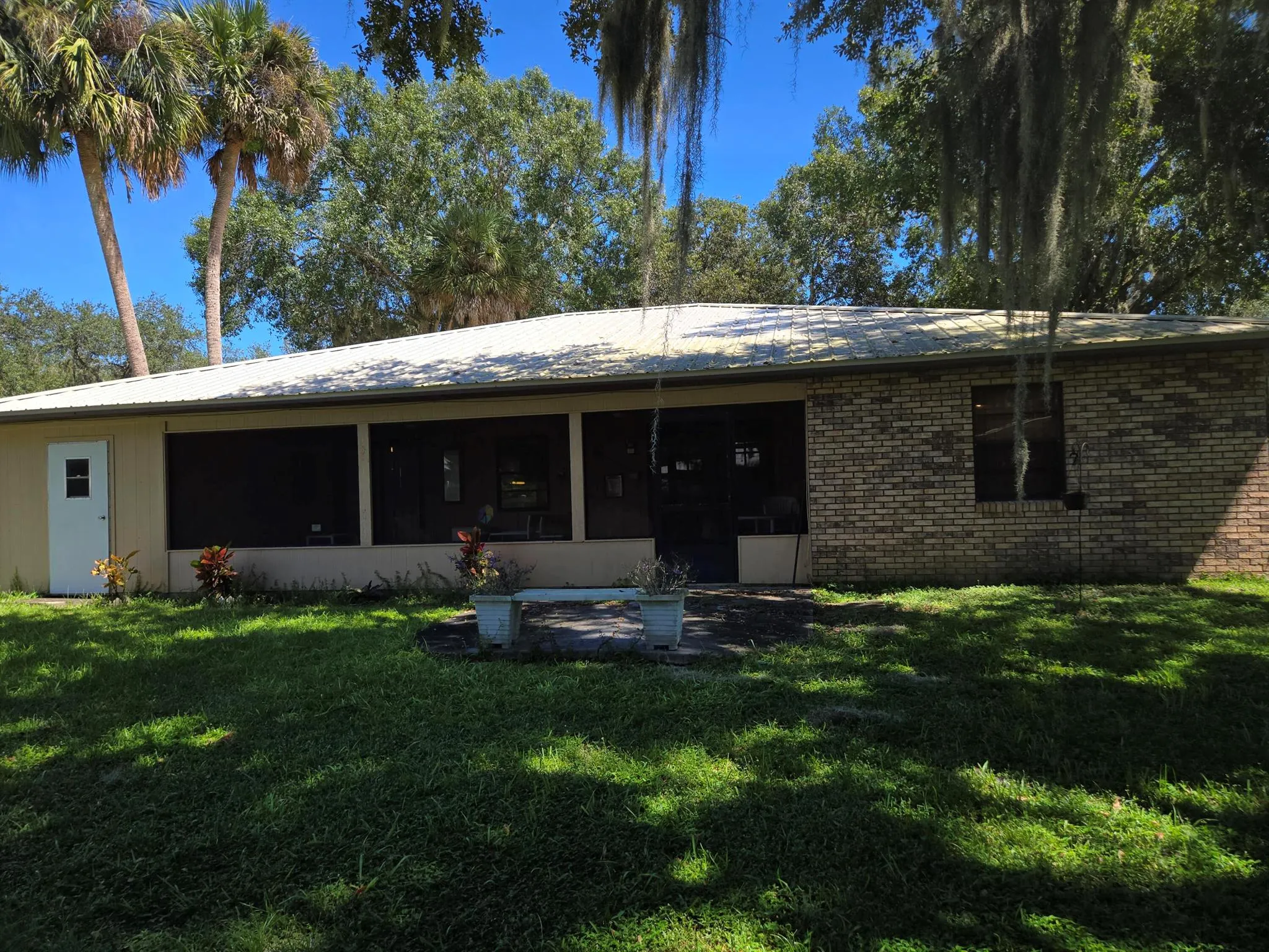 1453 SW 18th Terrace