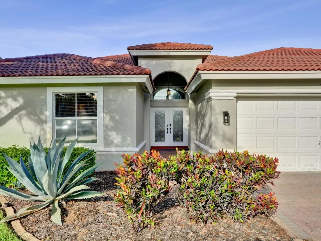 6311 Shadow Tree Lane