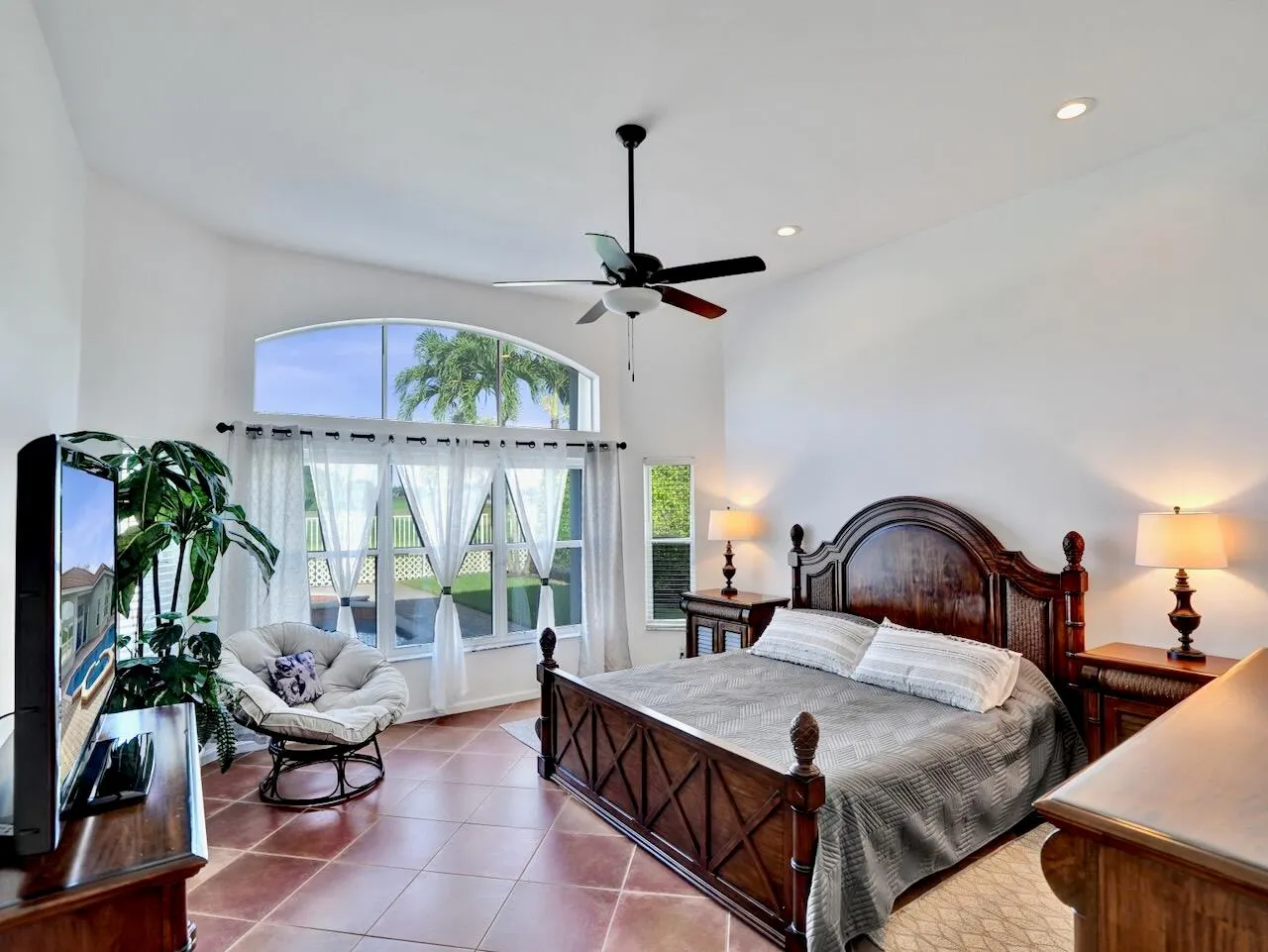 6311 Shadow Tree Lane