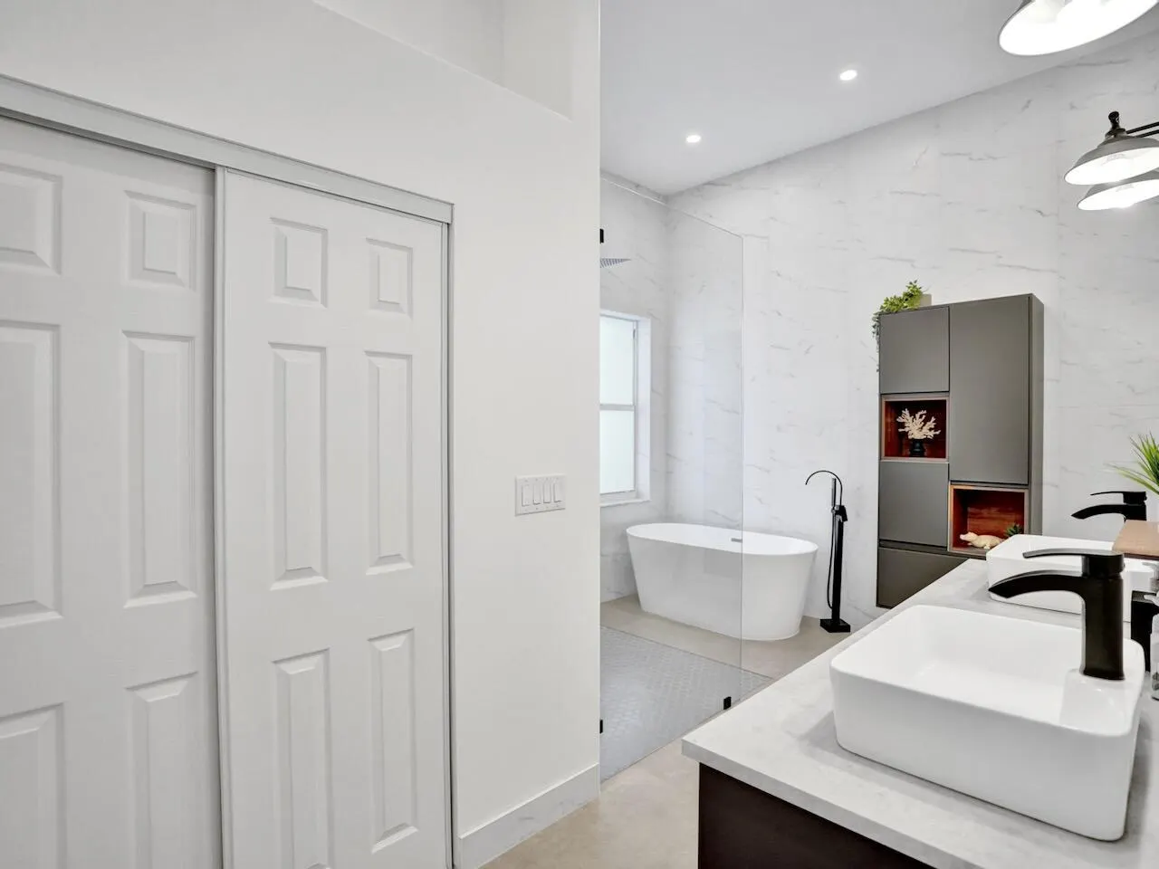 6311 Shadow Tree Lane