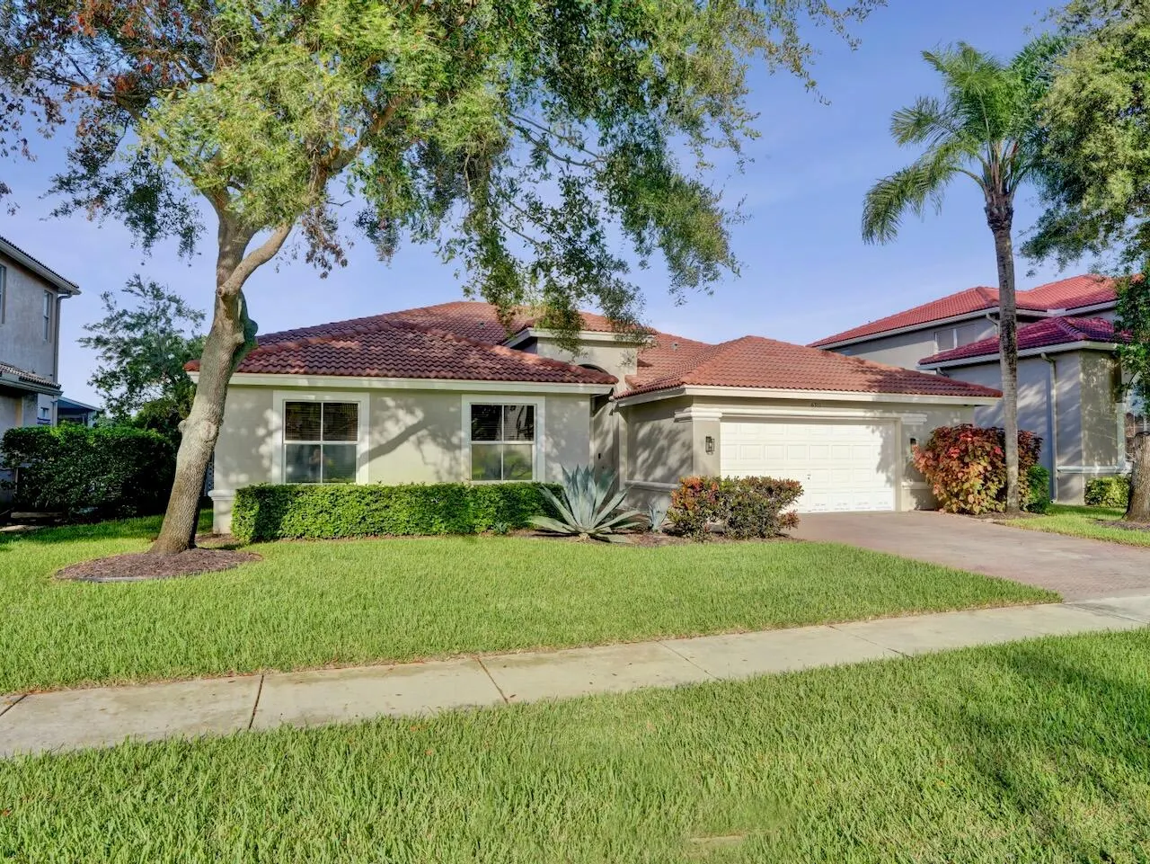 6311 Shadow Tree Lane