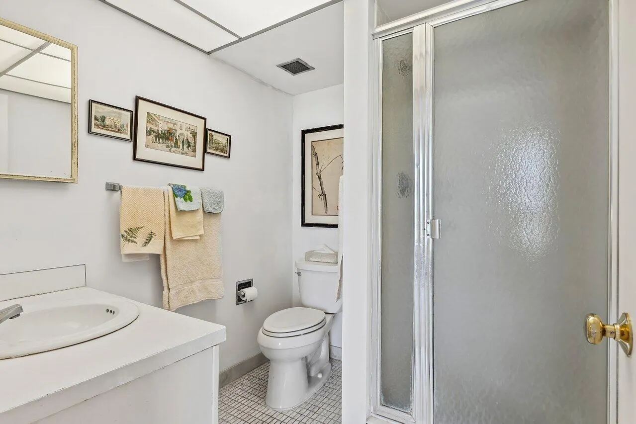 13 Royal Palm Way, #602