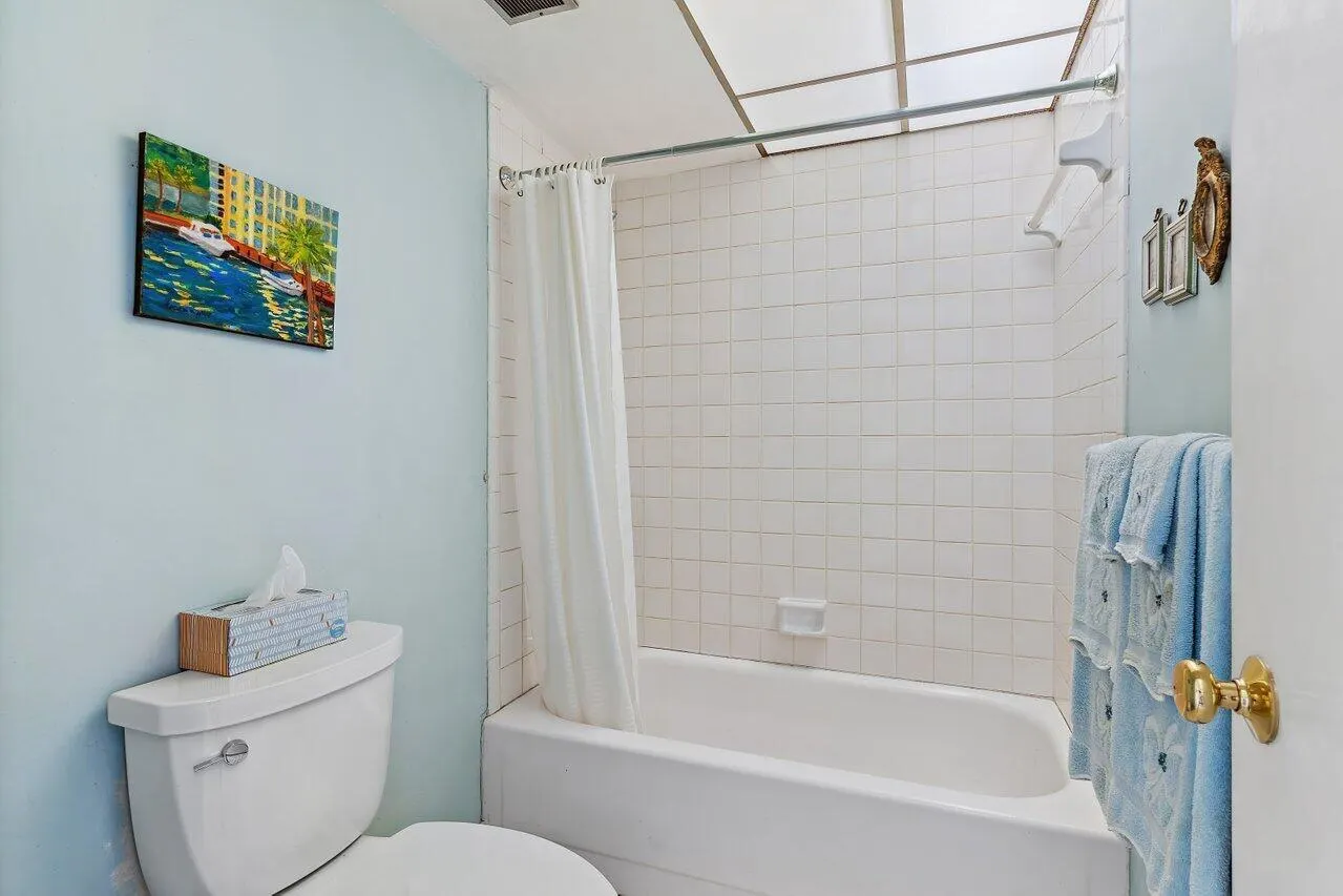 13 Royal Palm Way, #602