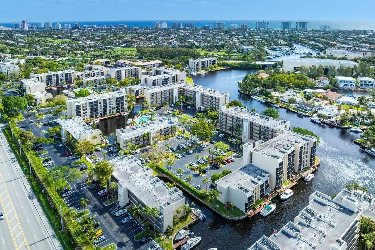 13 Royal Palm Way, #602