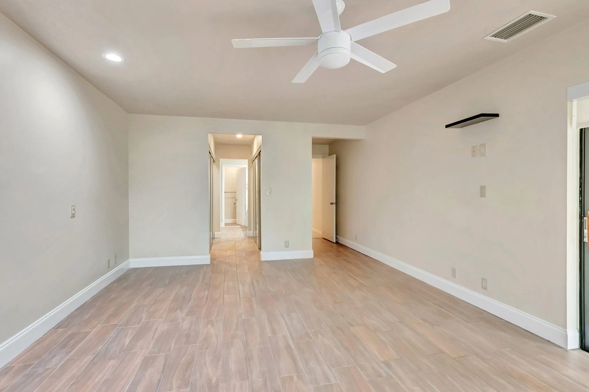 6740 Lago Vista Terrace