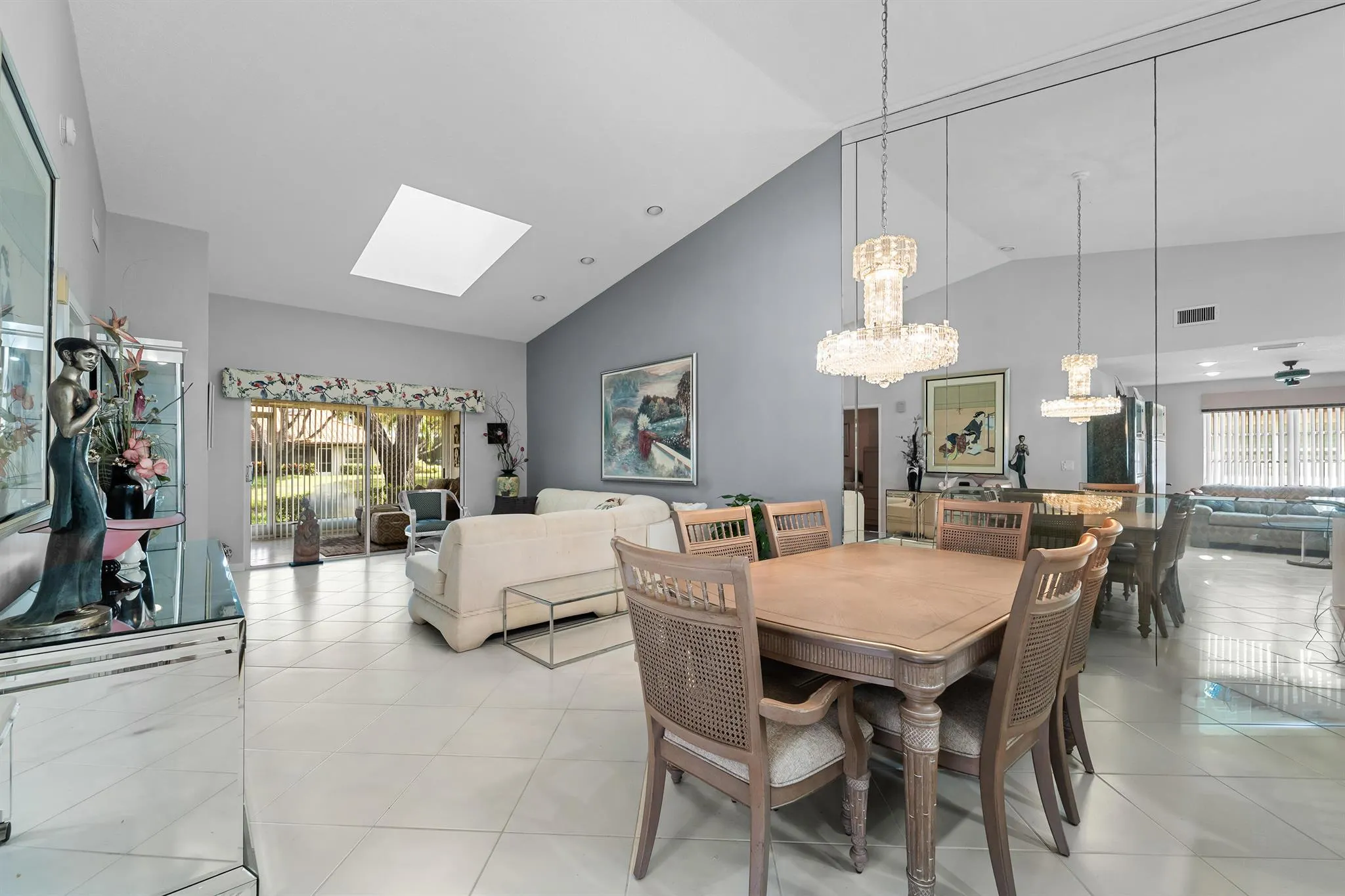 6339 Mill Pointe Circle