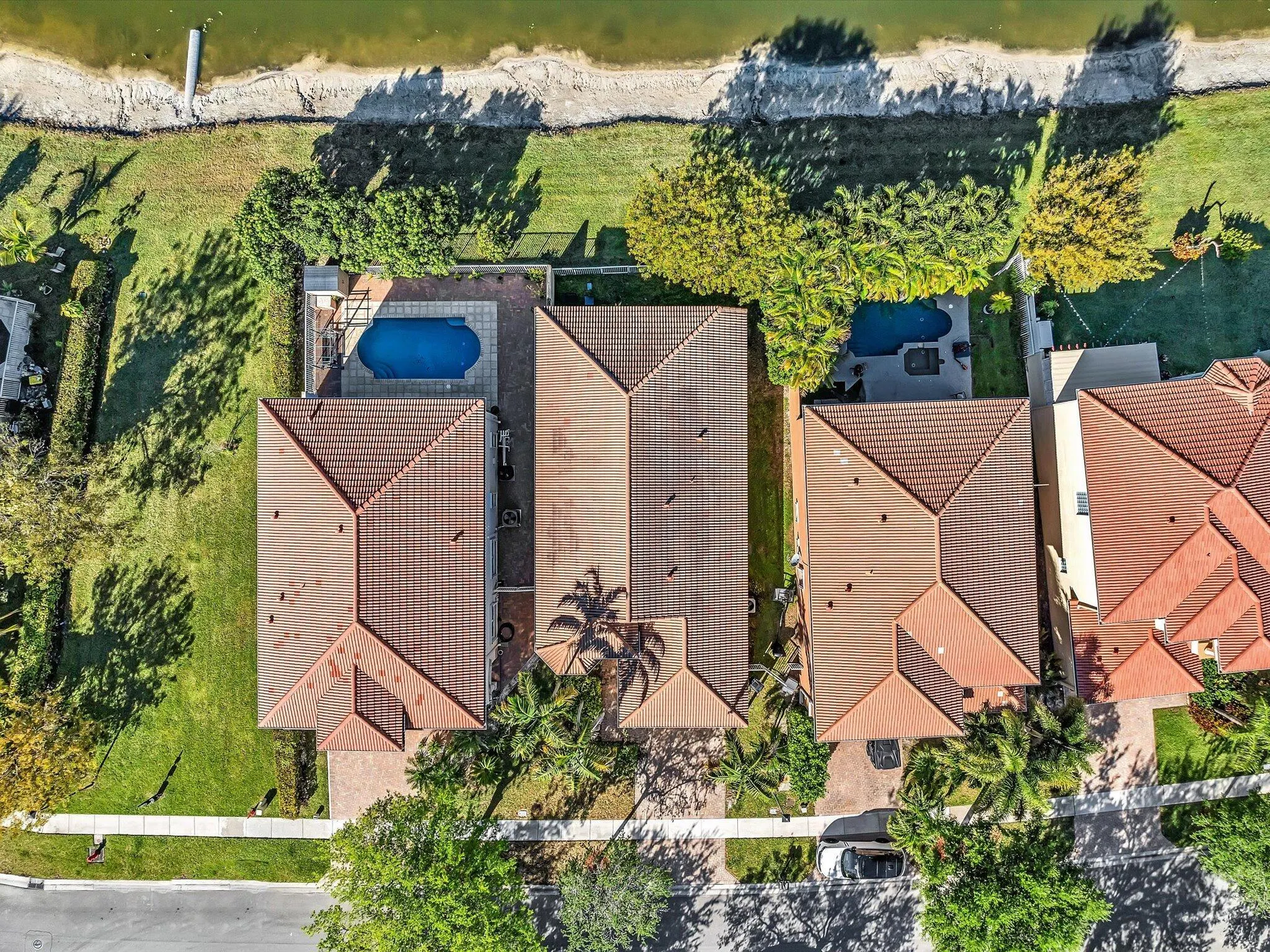 607 Gazetta Way