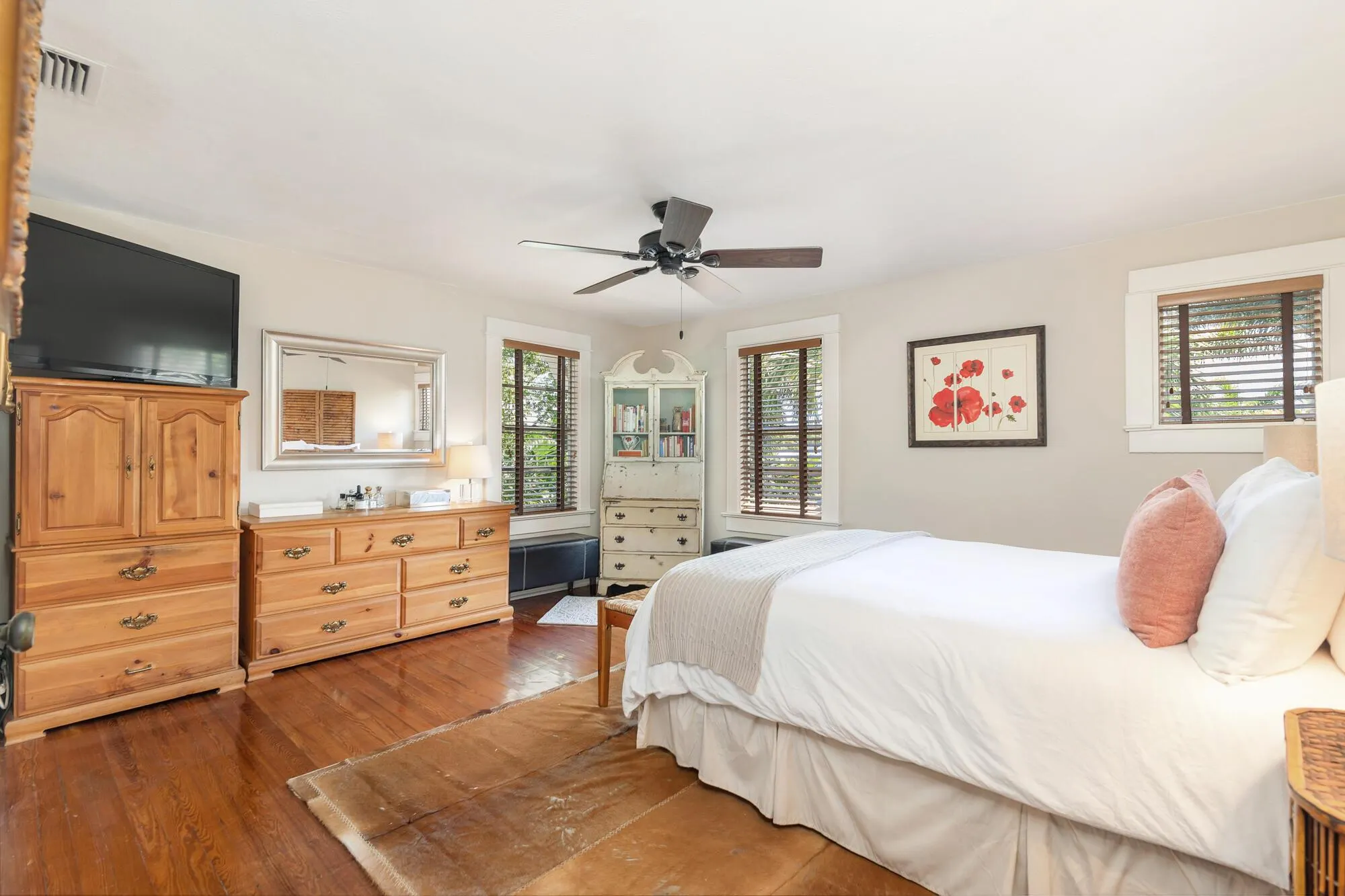 441 33rd Street