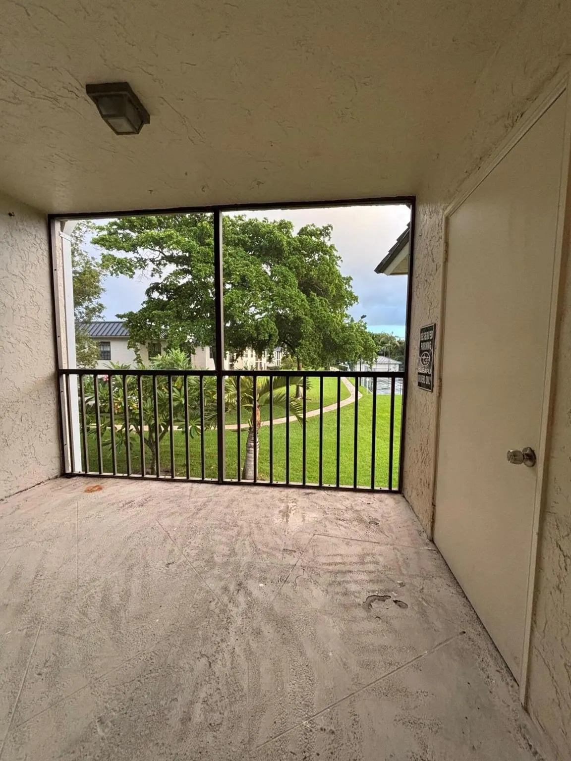 3000 Florida Boulevard, #203-D