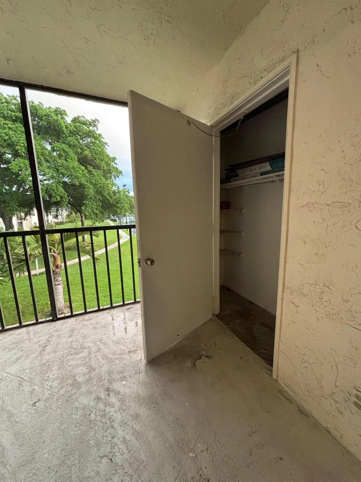 3000 Florida Boulevard, #203-D