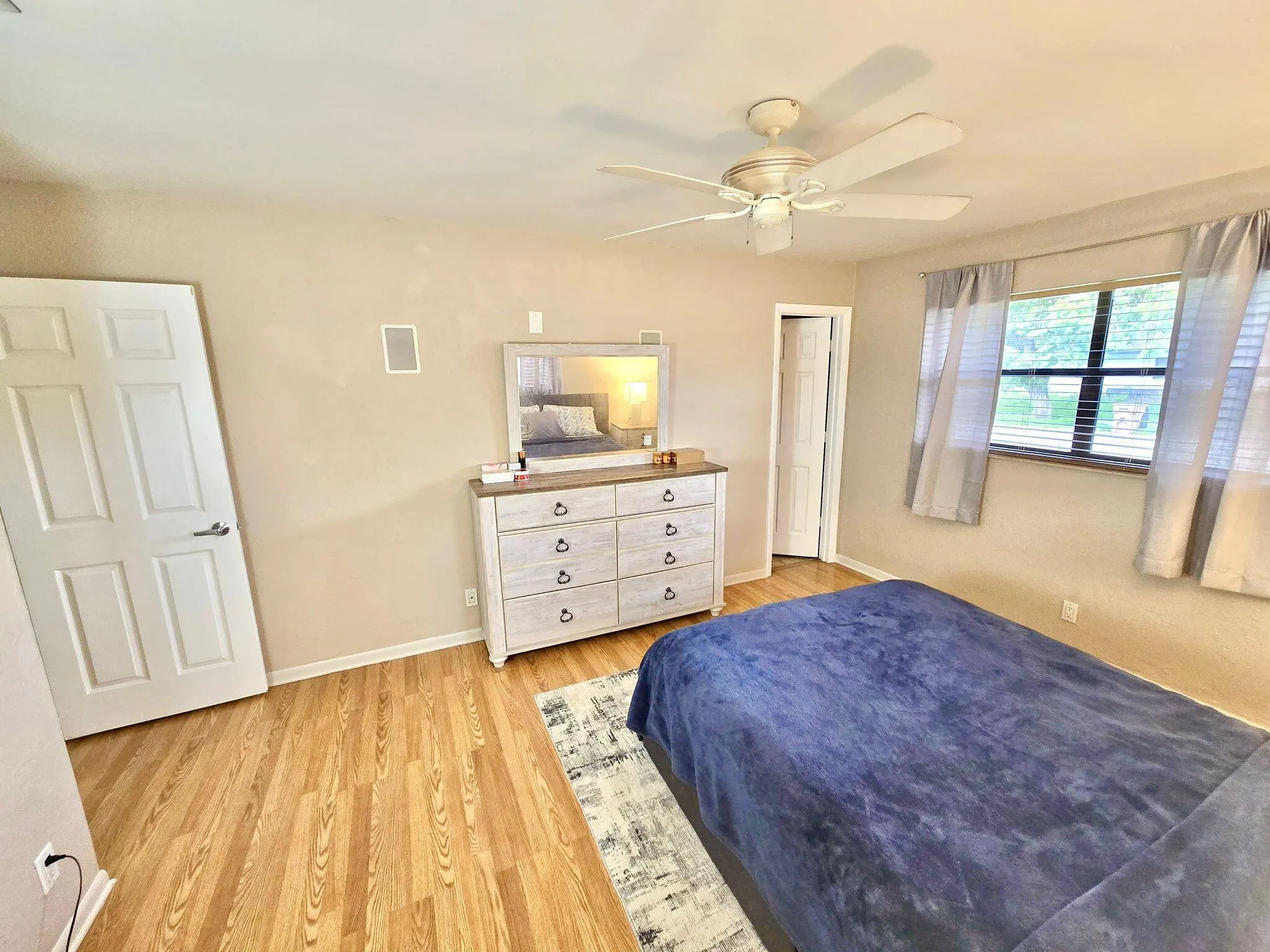 3460 SW 3rd Street