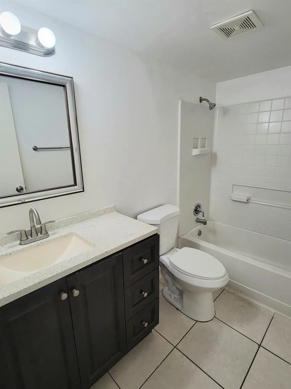 1501 Crescent Circle, #B10