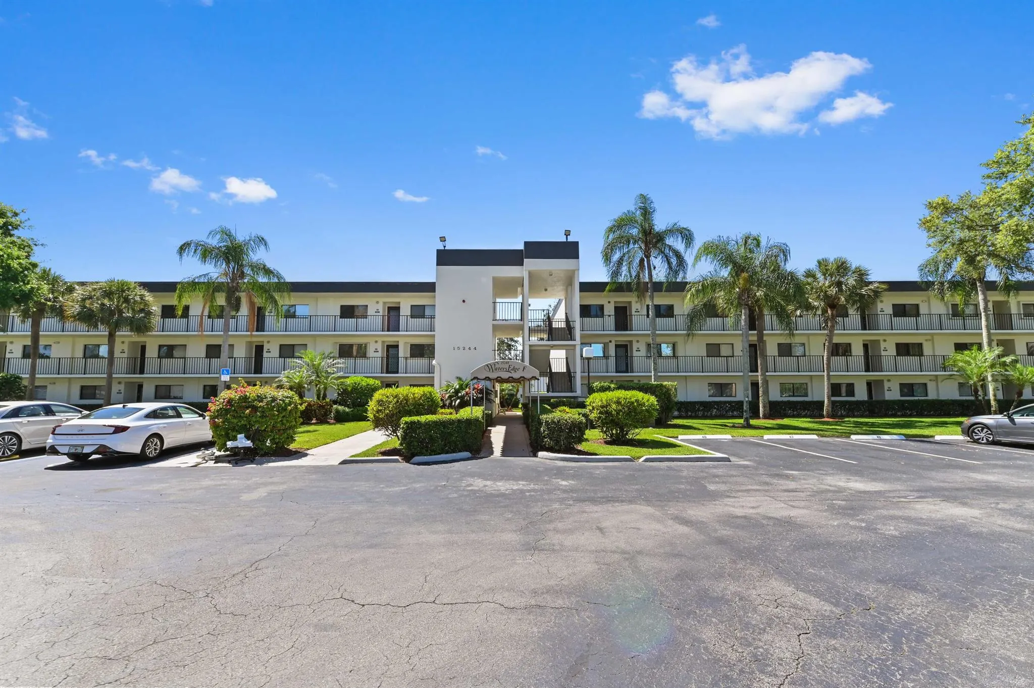 15244 Lakes Of Delray Boulevard, #203