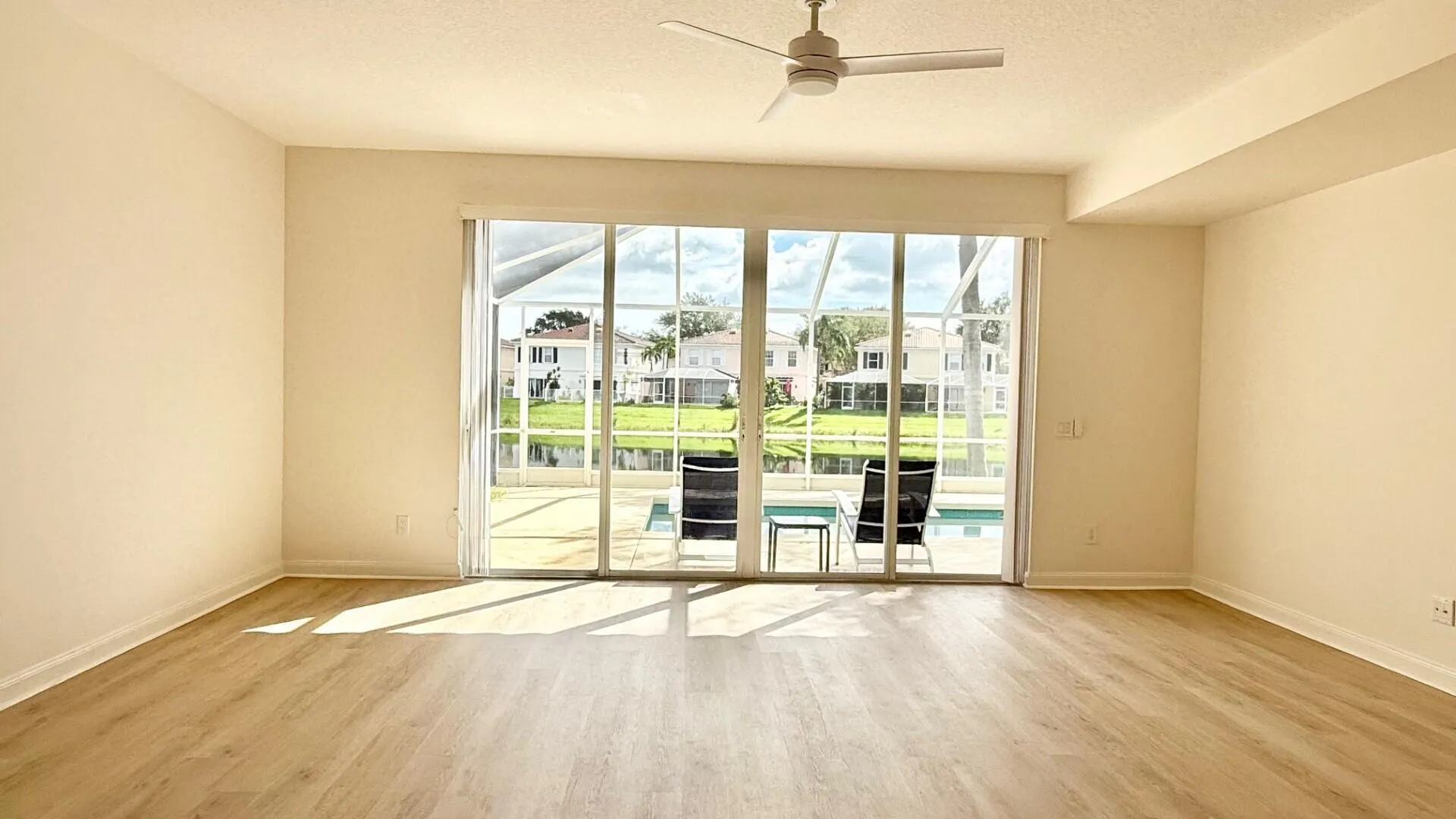 2006 W Tigris Drive
