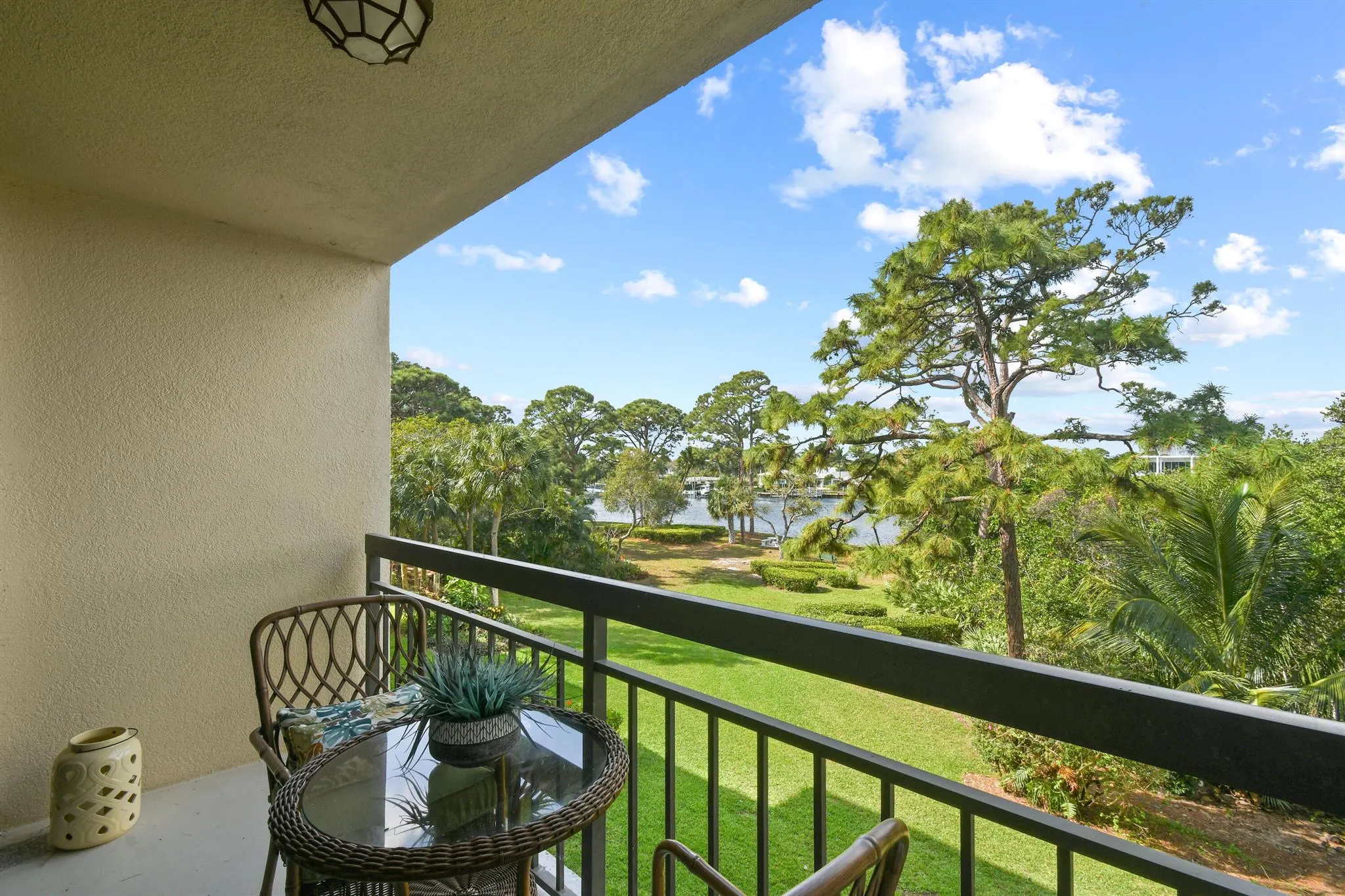 1901 Marina Isle Way, #305