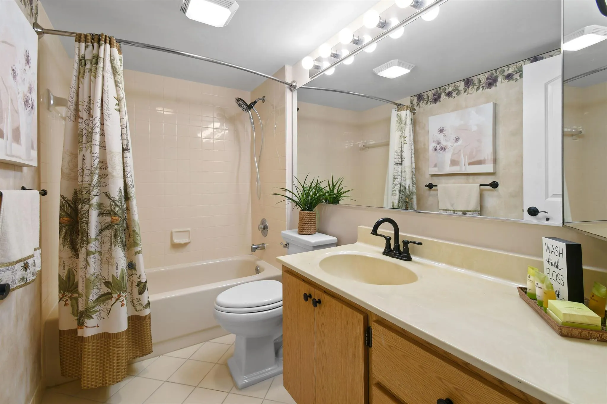 1901 Marina Isle Way, #305
