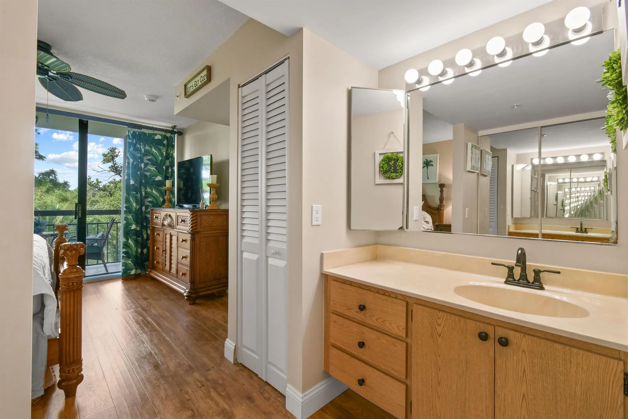 1901 Marina Isle Way, #305