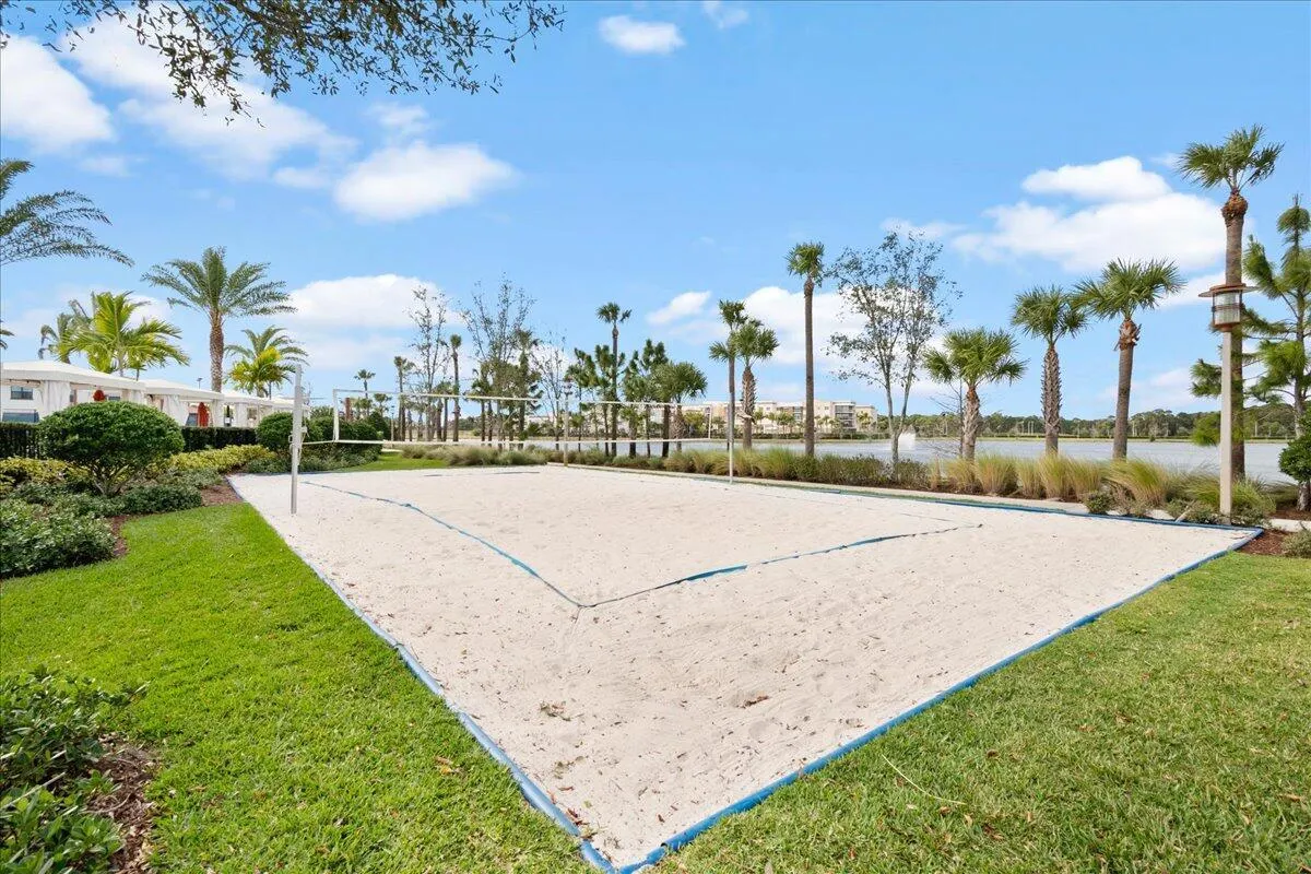 7114 Edison Place