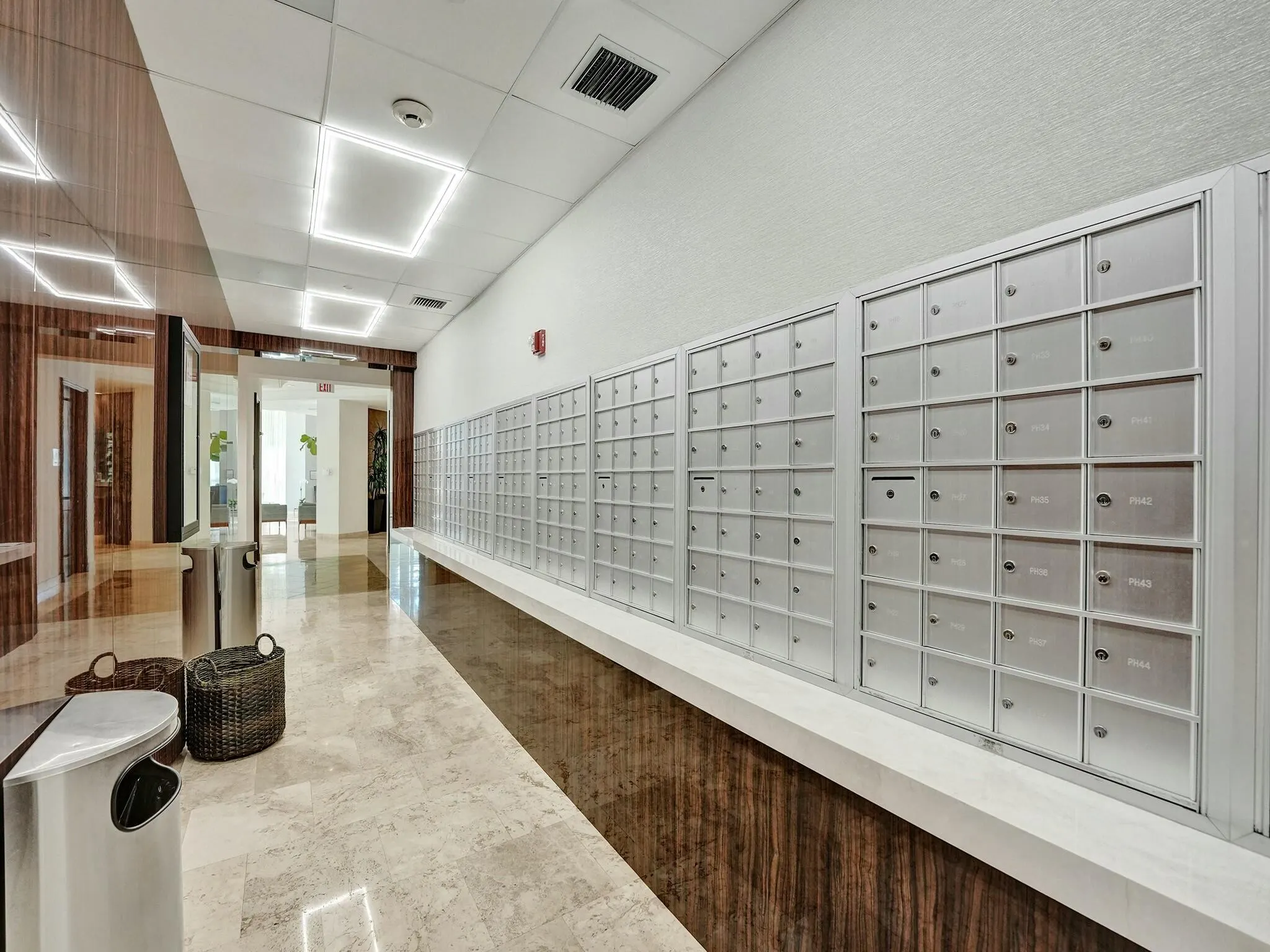 99 SE Mizner Boulevard, #Ph29