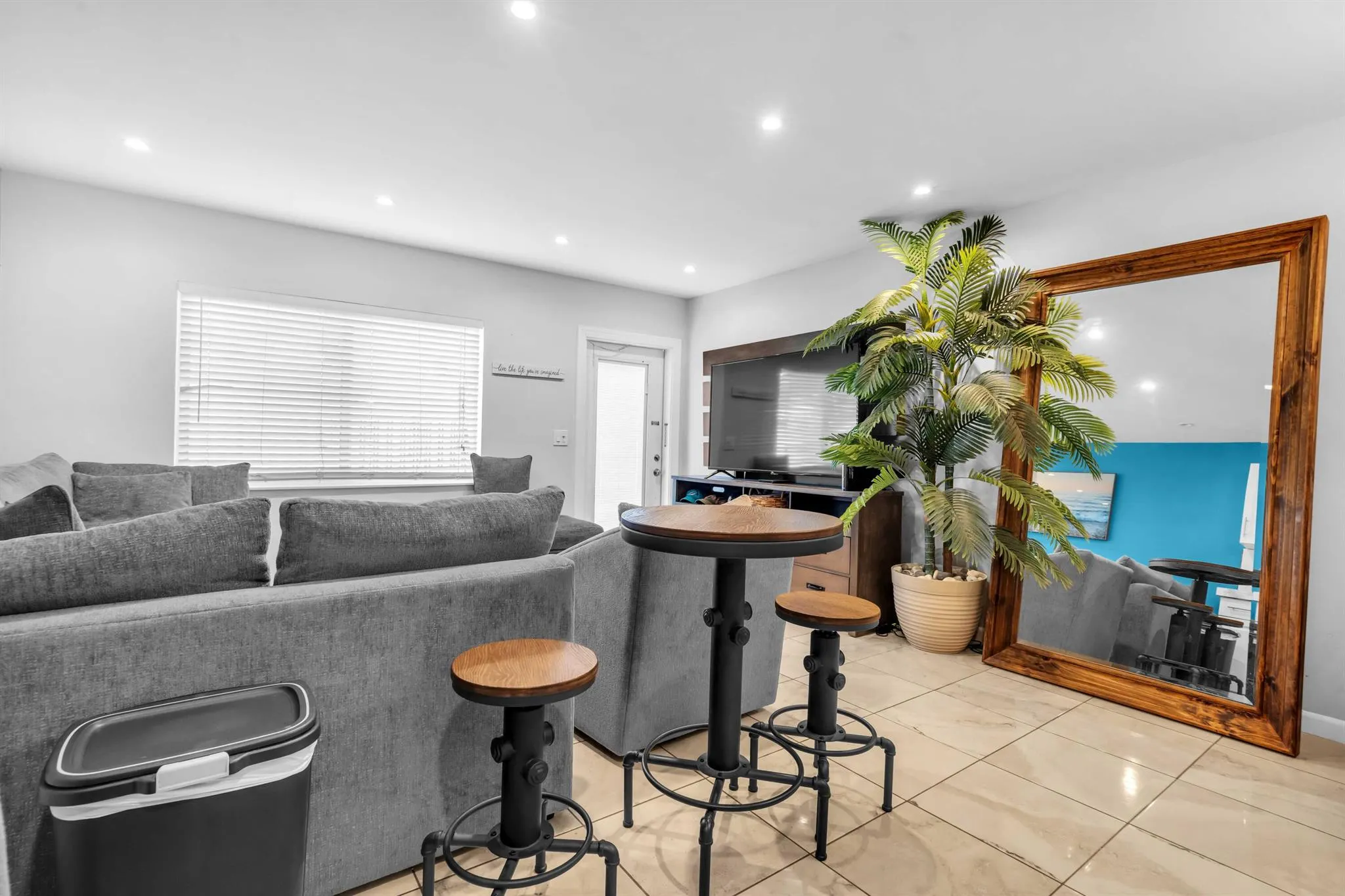 301 E Mcnab Road, #103