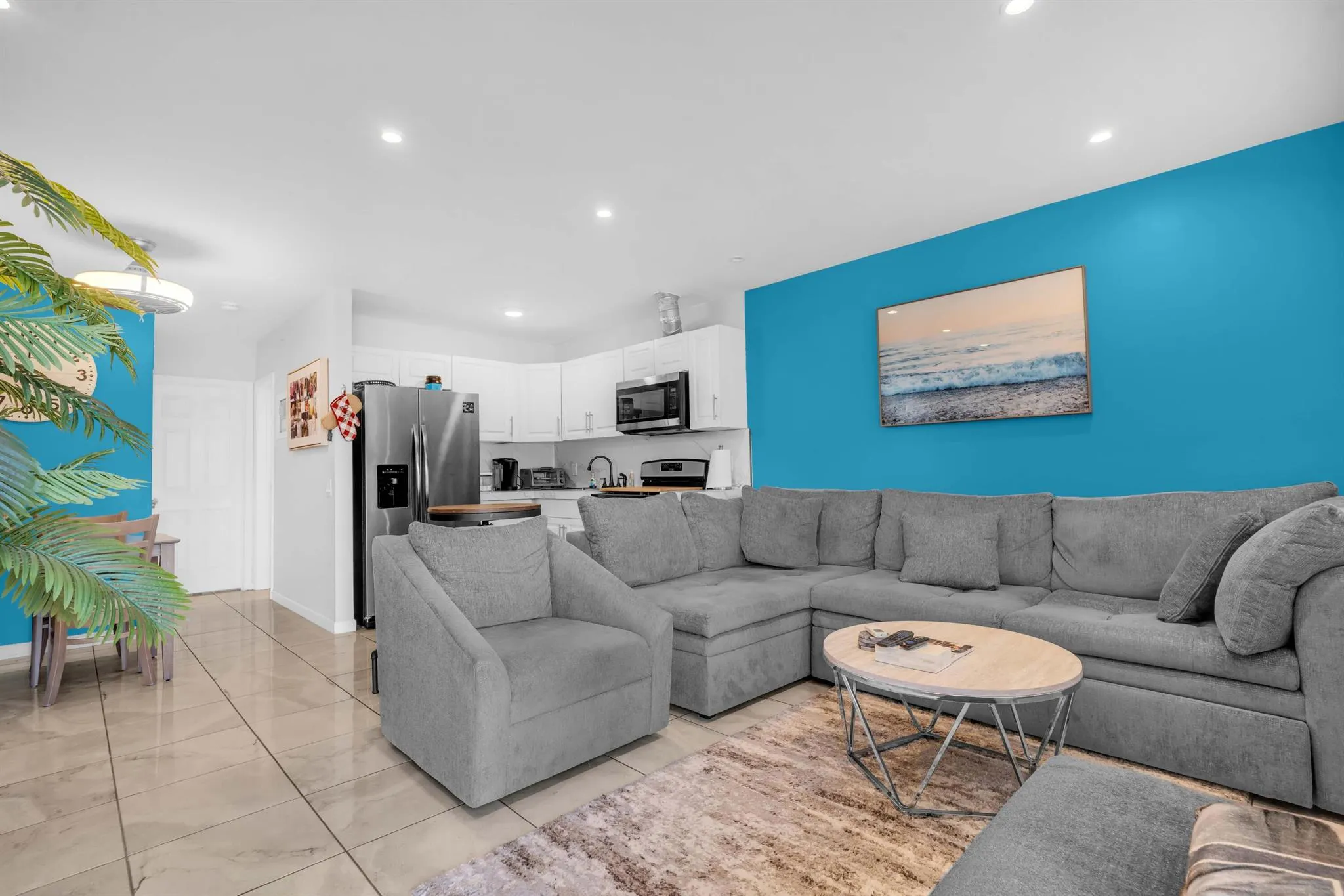 301 E Mcnab Road, #103