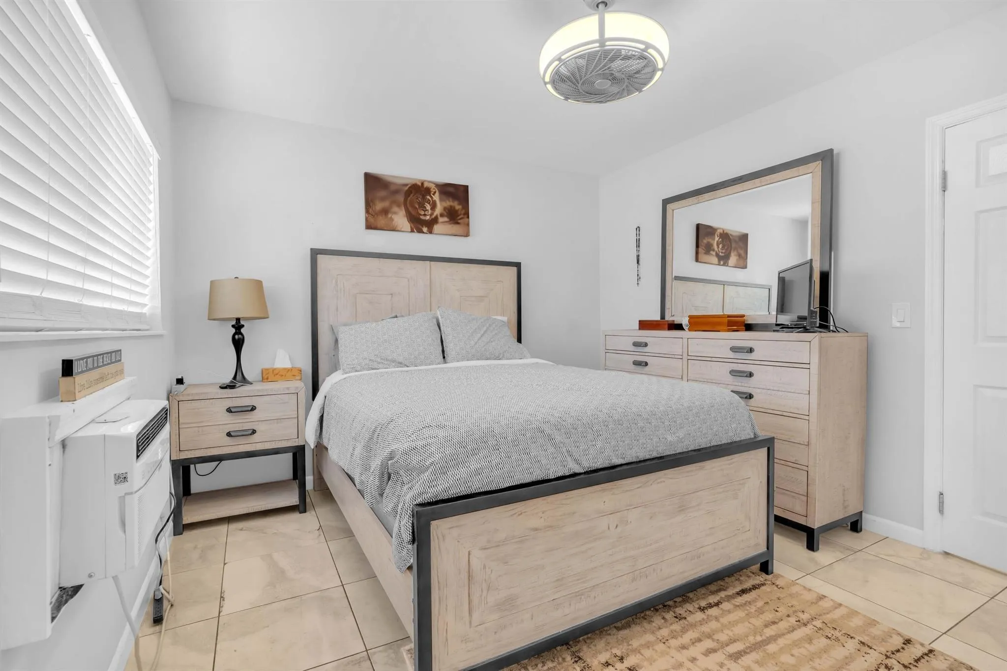 301 E Mcnab Road, #103
