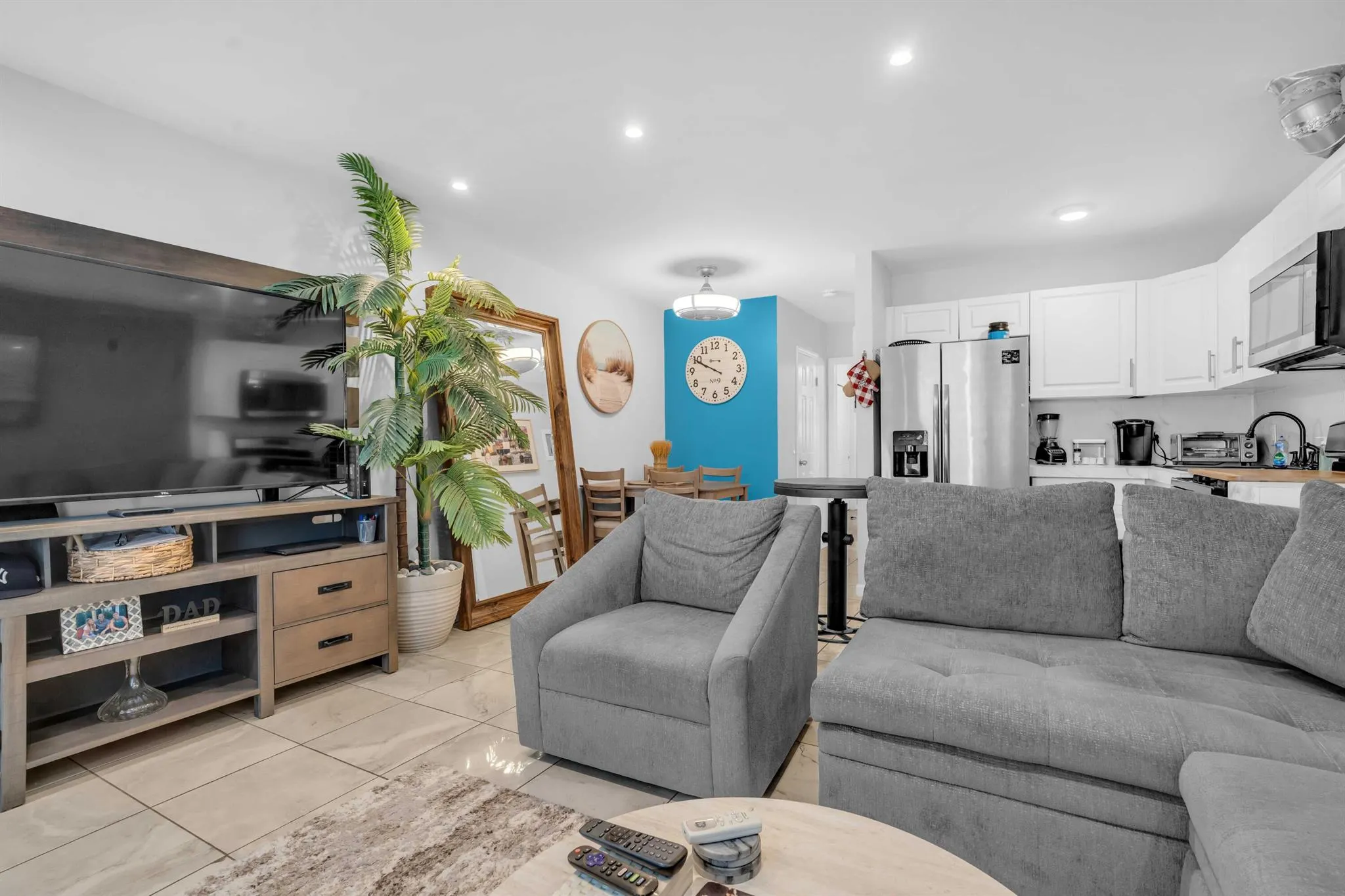 301 E Mcnab Road, #103